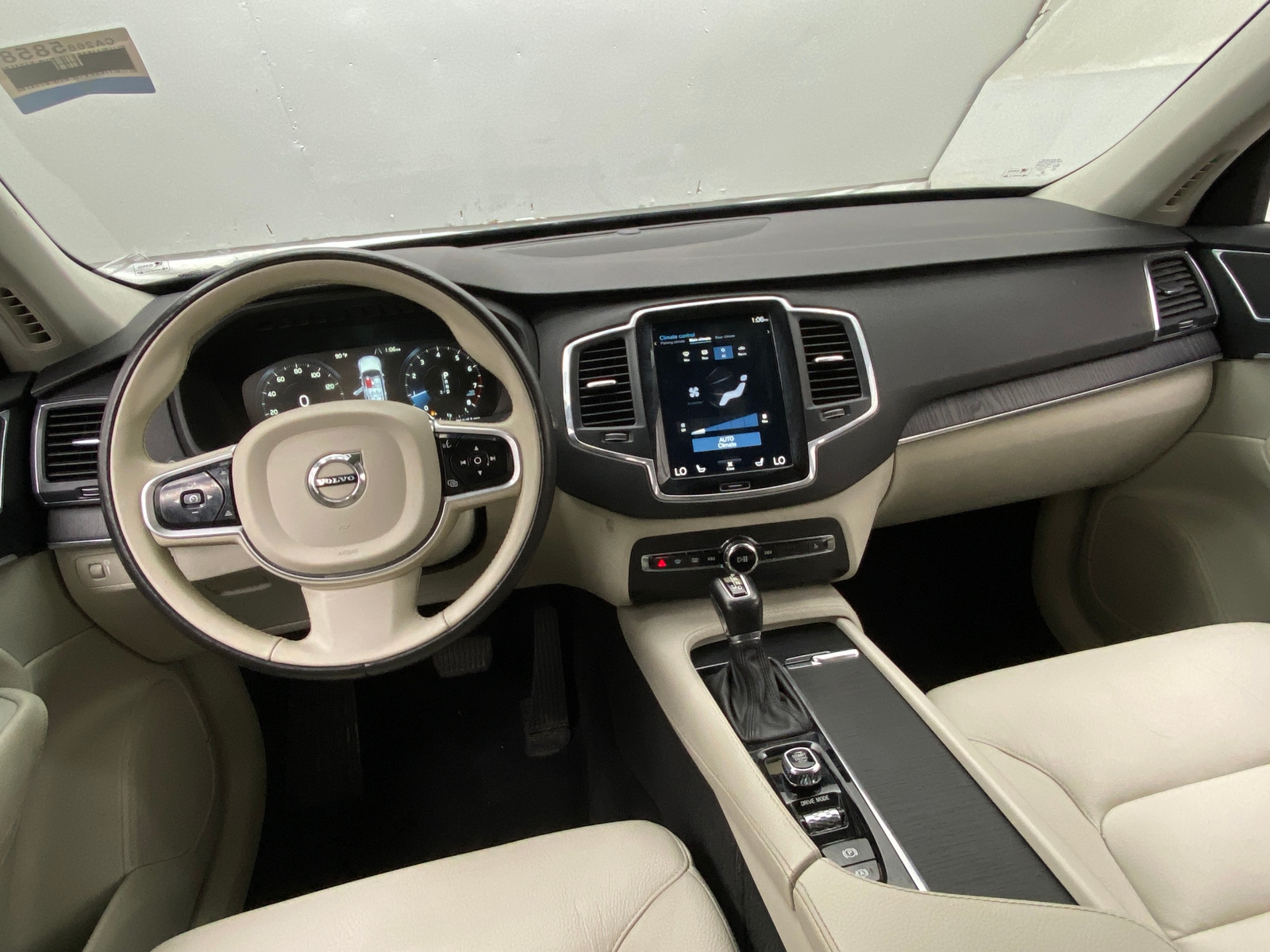 Thumbnail: 2020 Volvo XC90 - 2