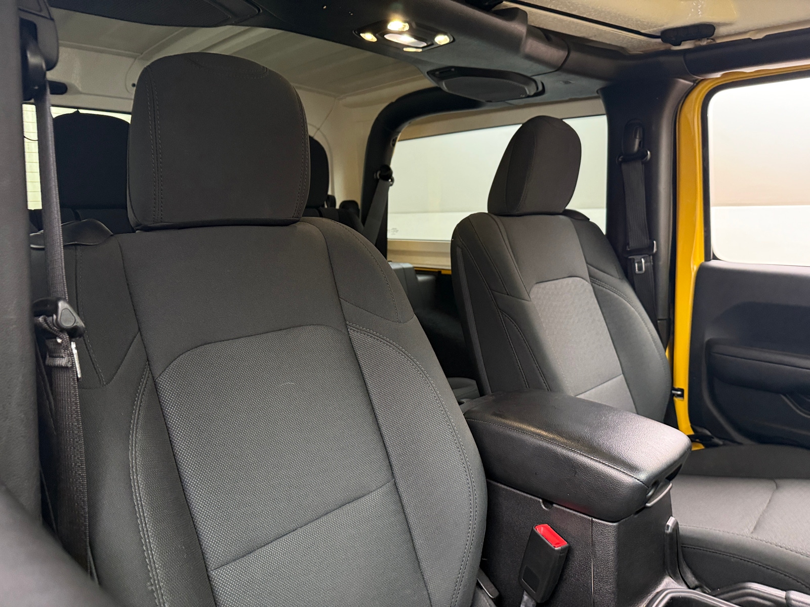 Thumbnail: 2019 Jeep Wrangler - 2