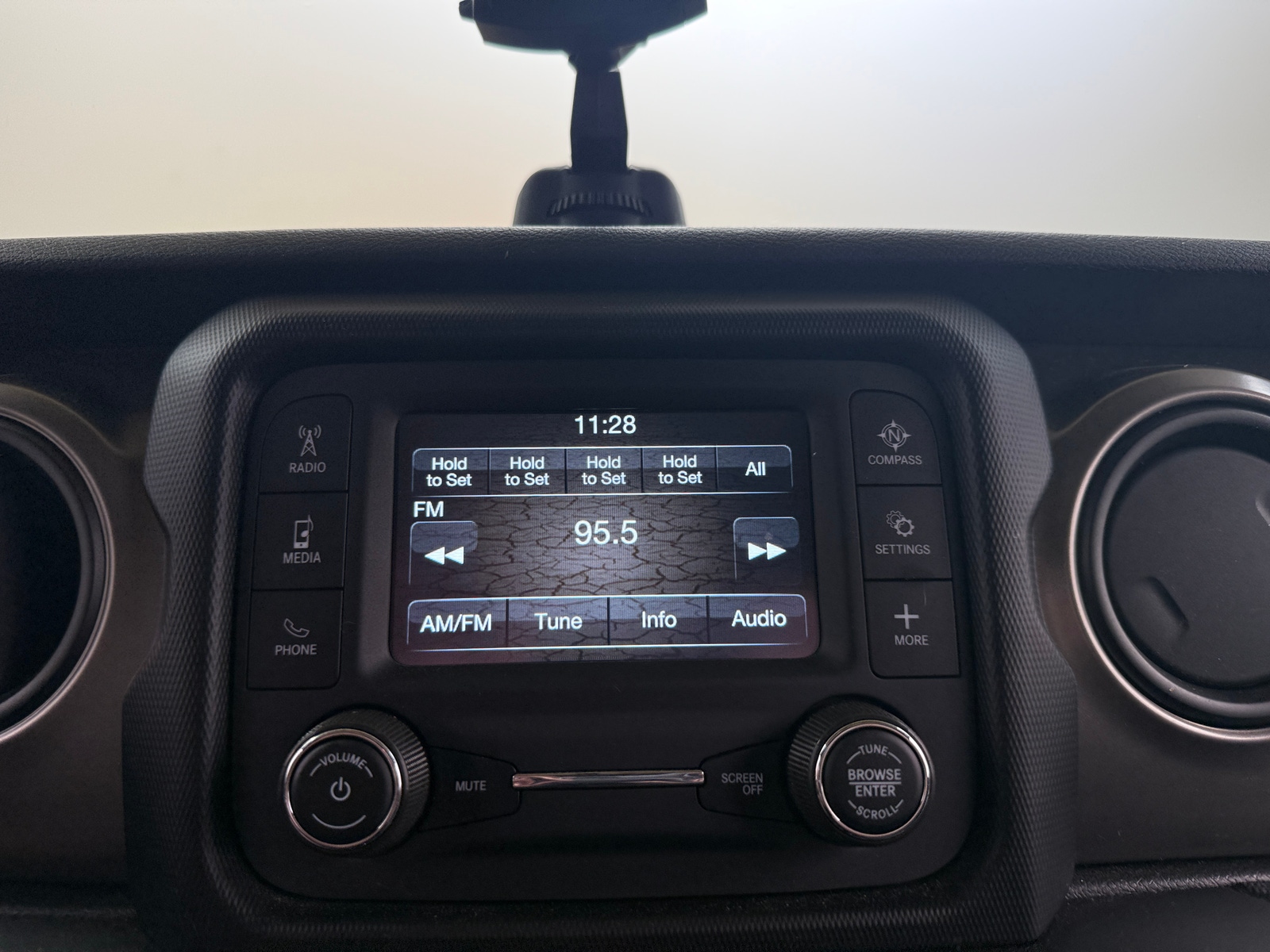 Thumbnail: 2019 Jeep Wrangler - 4