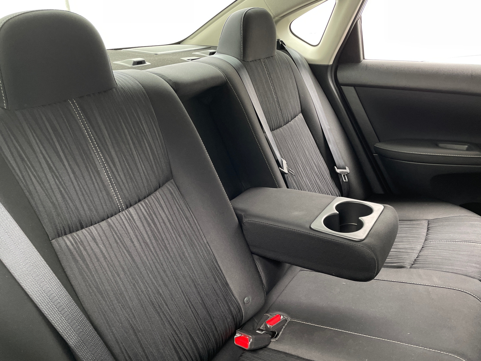 Thumbnail: 2018 Nissan Sentra - 6