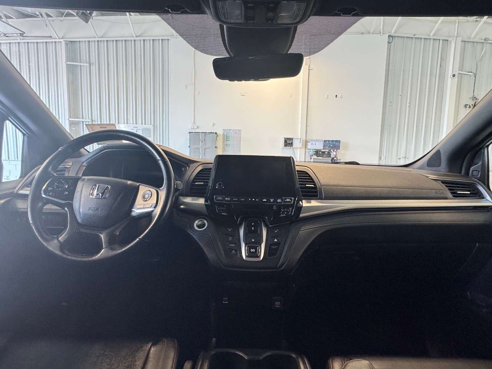 Thumbnail: 2023 Honda Odyssey - 2