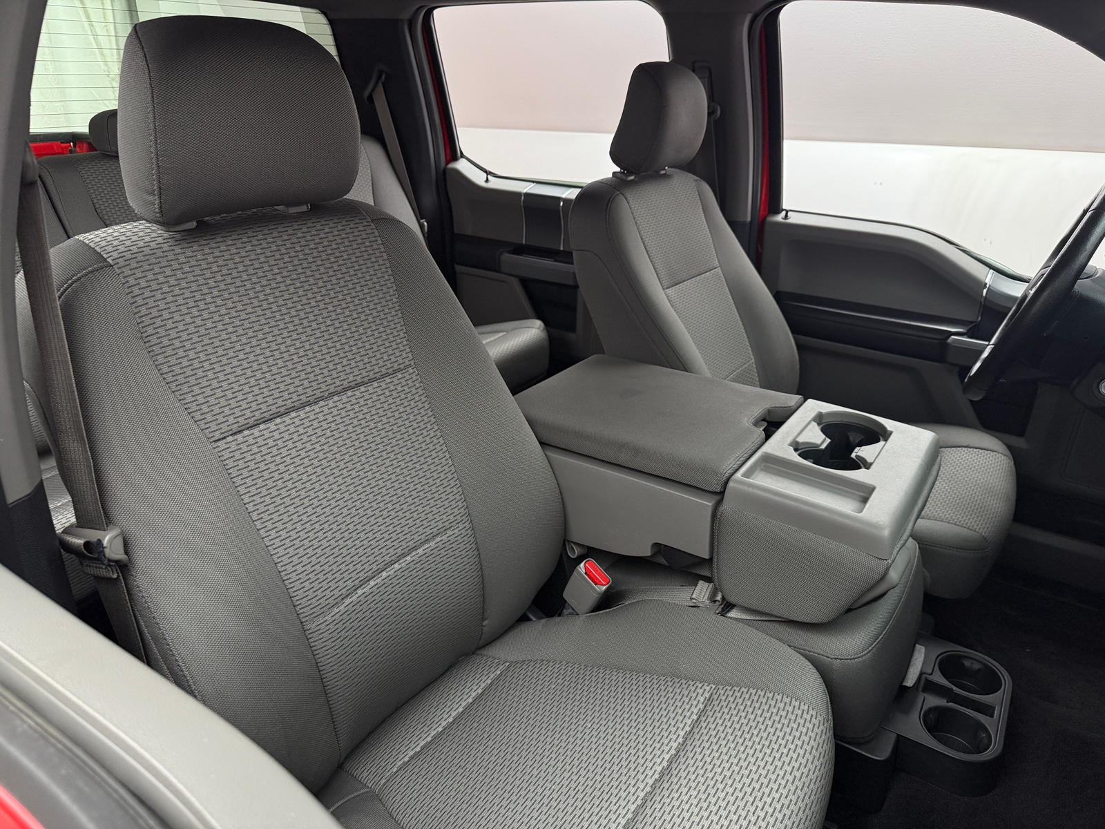Thumbnail: 2015 Ford Econoline - 2