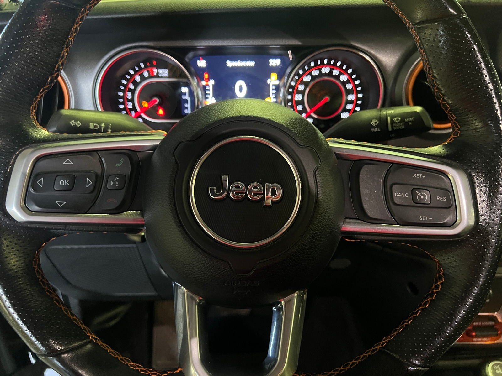 Thumbnail: 2022 Jeep Gladiator - 5
