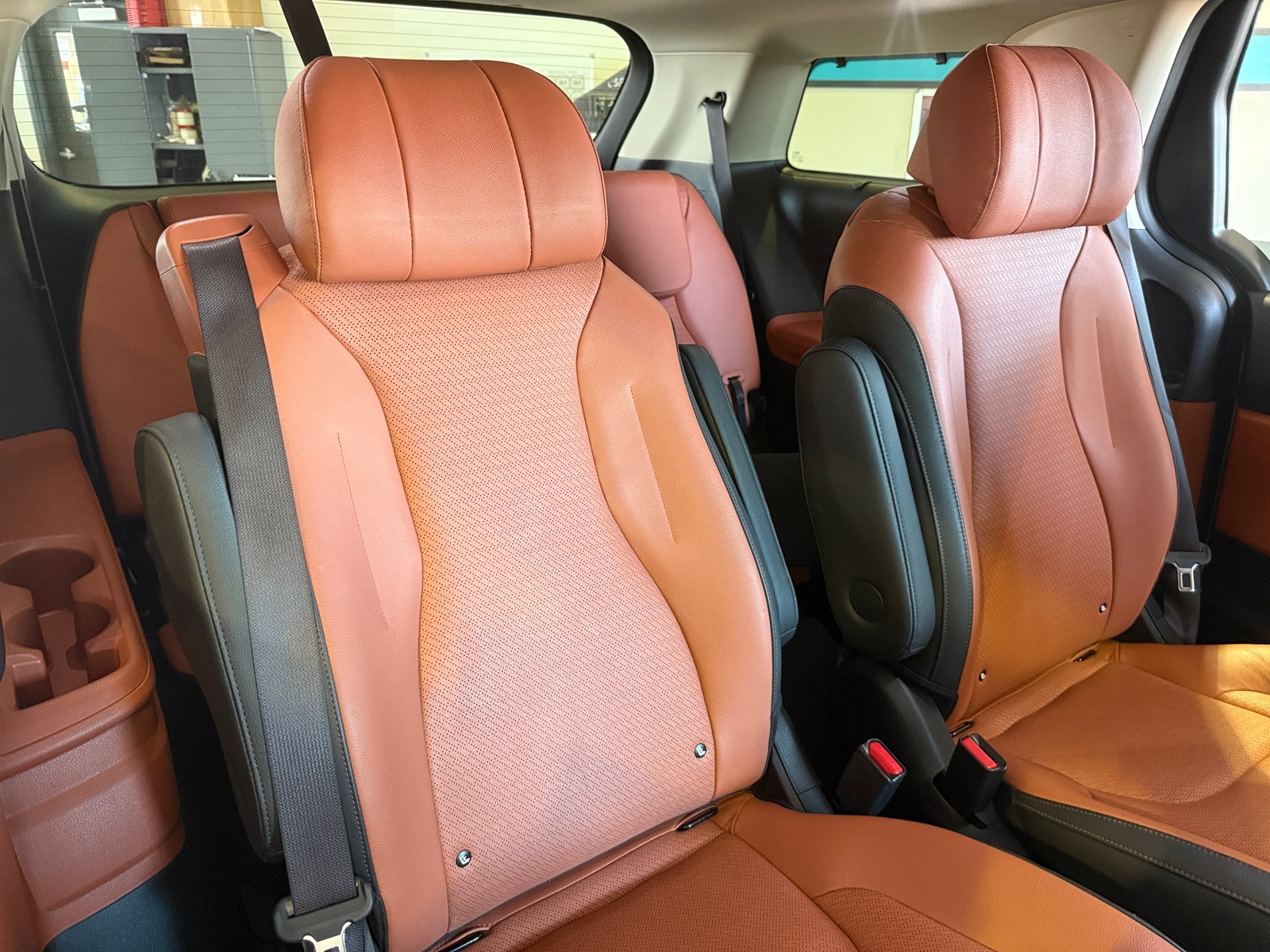 Thumbnail: 2024 Kia Carnival - 5