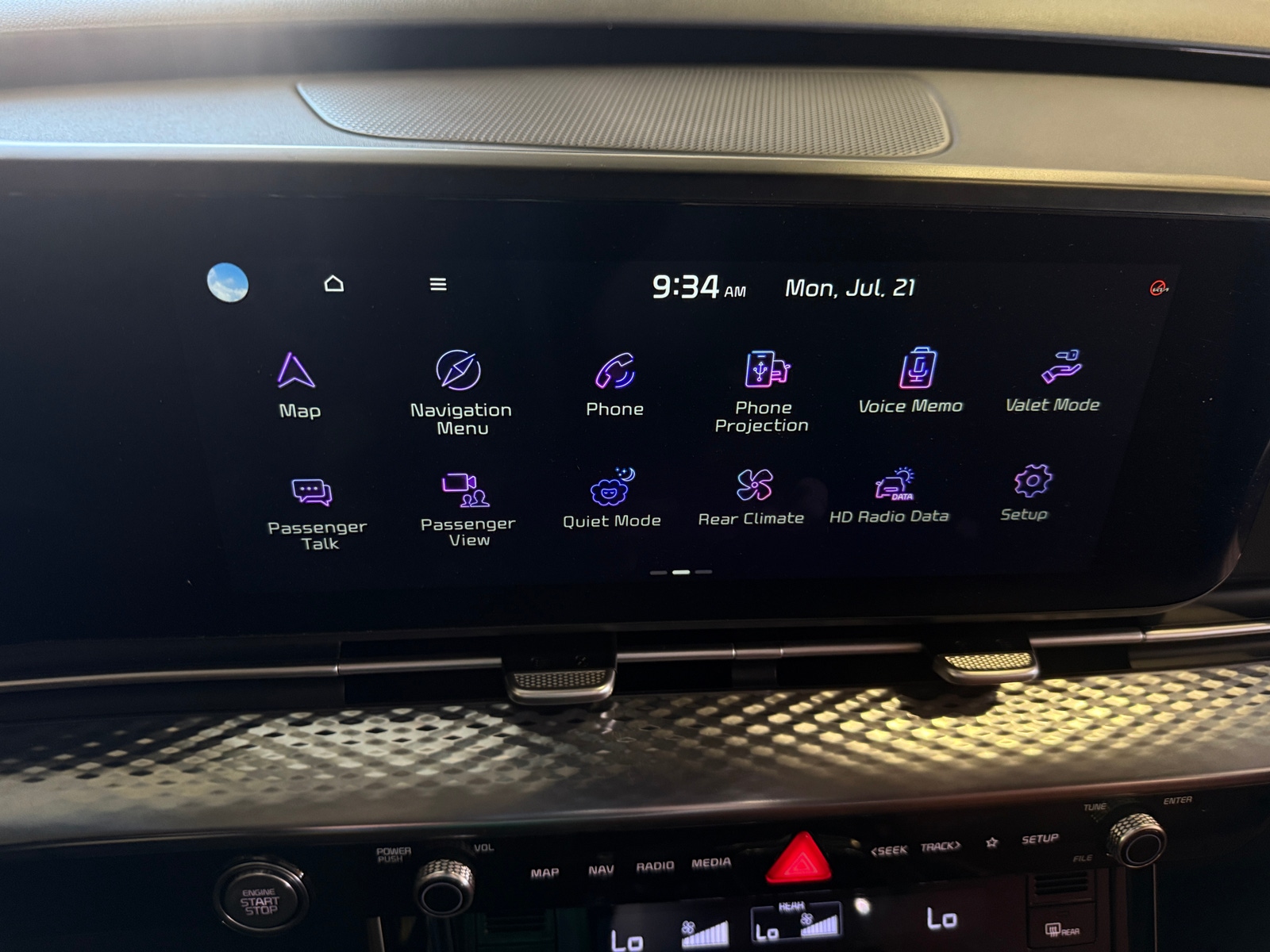Thumbnail: 2024 Kia Carnival - 3