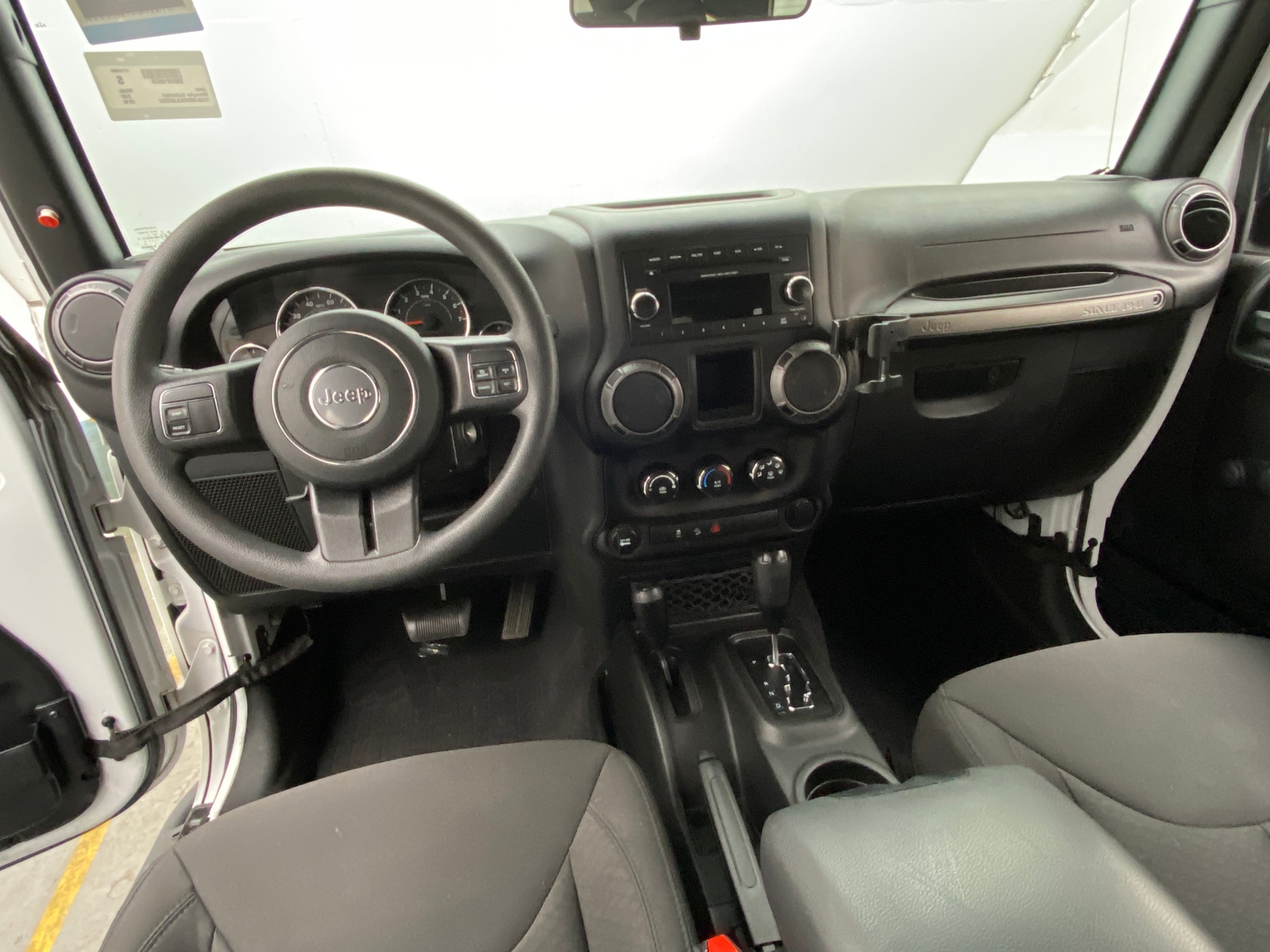 Thumbnail: 2018 Jeep Wrangler - 3