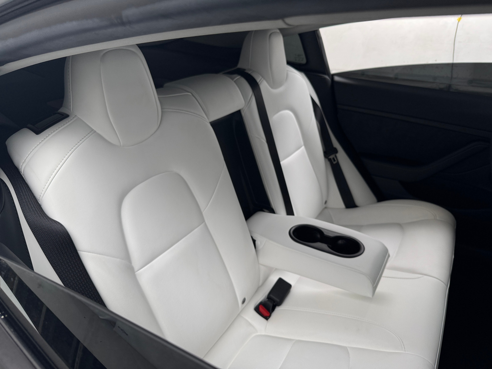 Thumbnail: 2023 Tesla Model 3 - 5