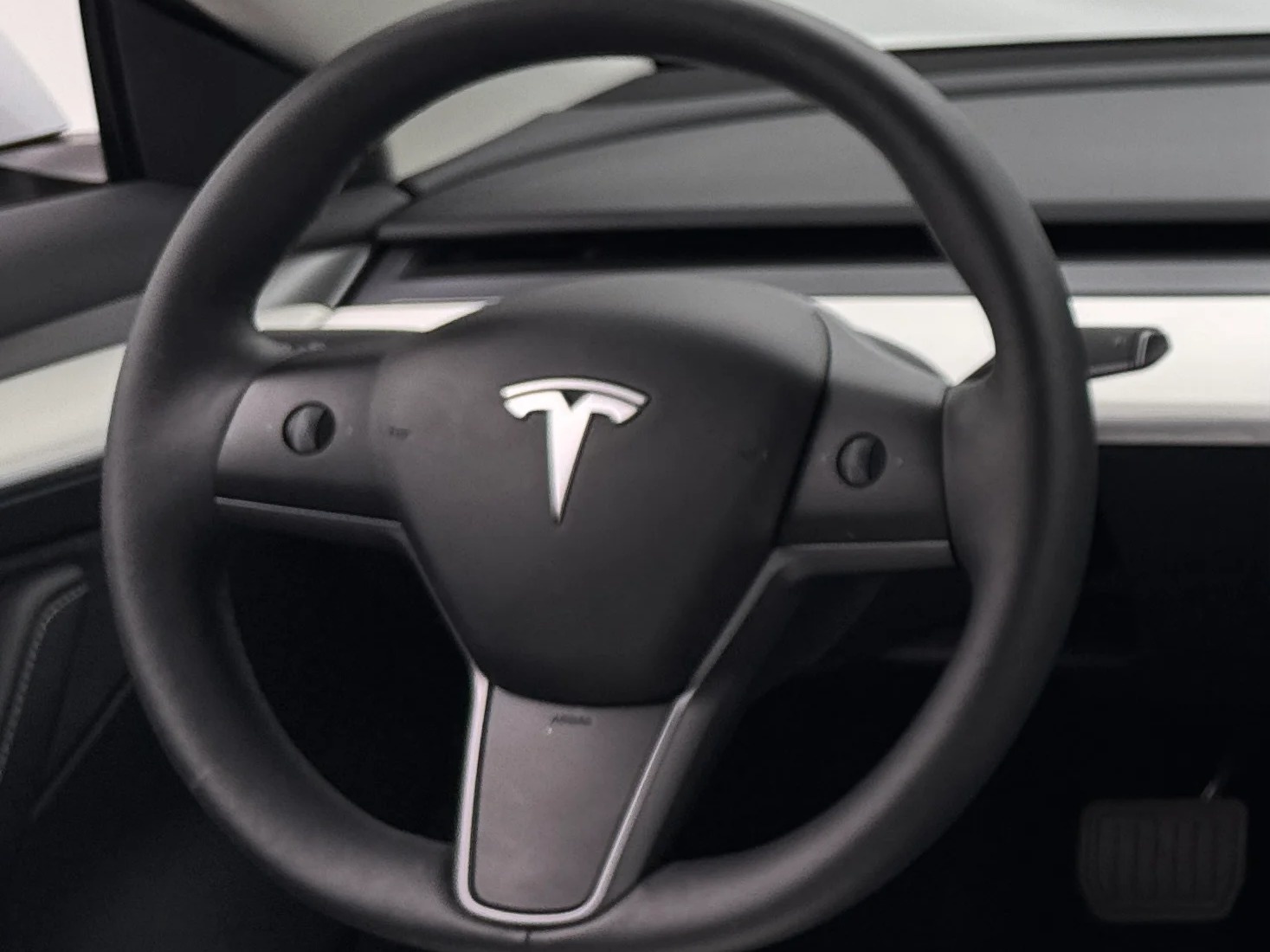 Thumbnail: 2023 Tesla Model 3 - 4