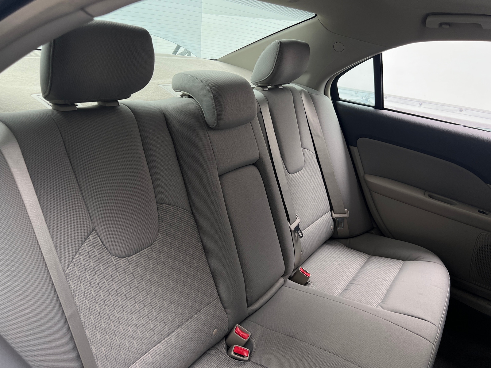 Thumbnail: 2012 Ford Fusion - 6
