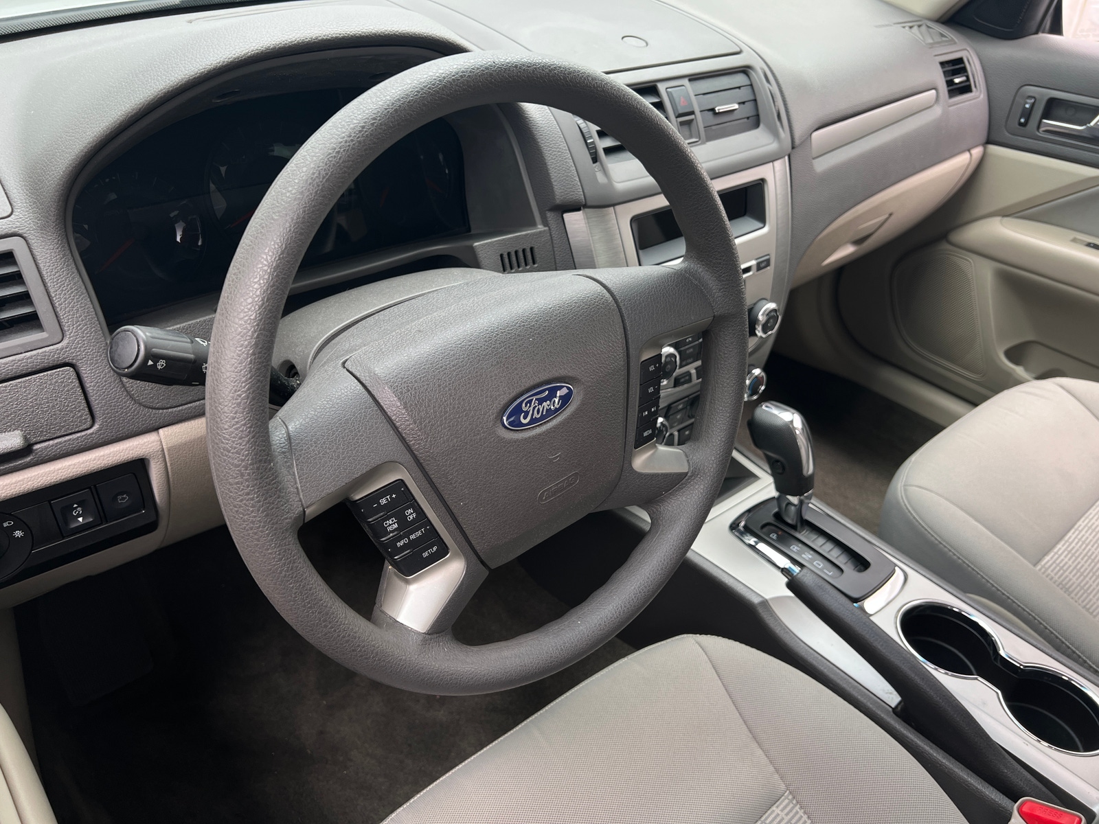 Thumbnail: 2012 Ford Fusion - 5