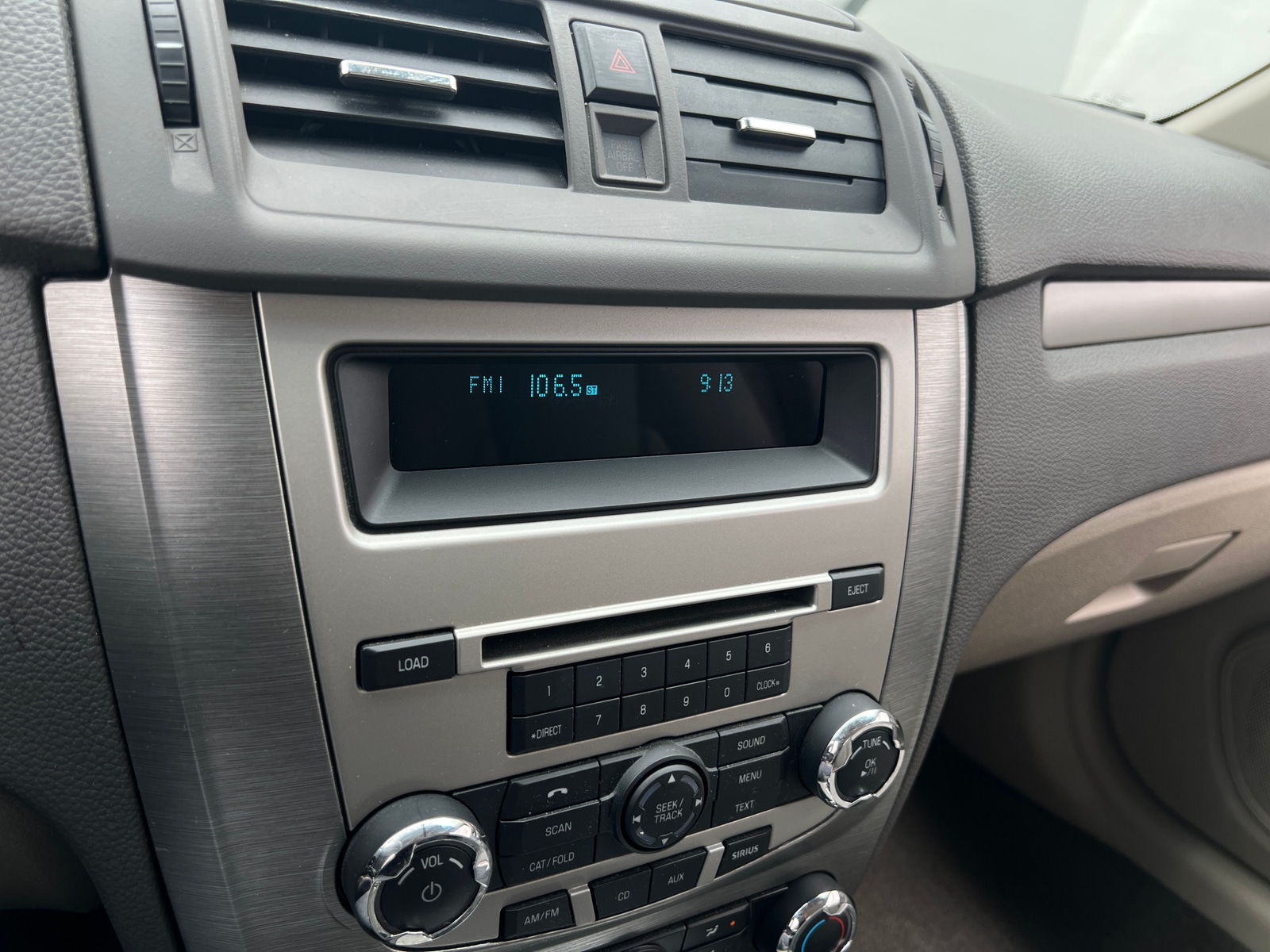 Thumbnail: 2012 Ford Fusion - 4