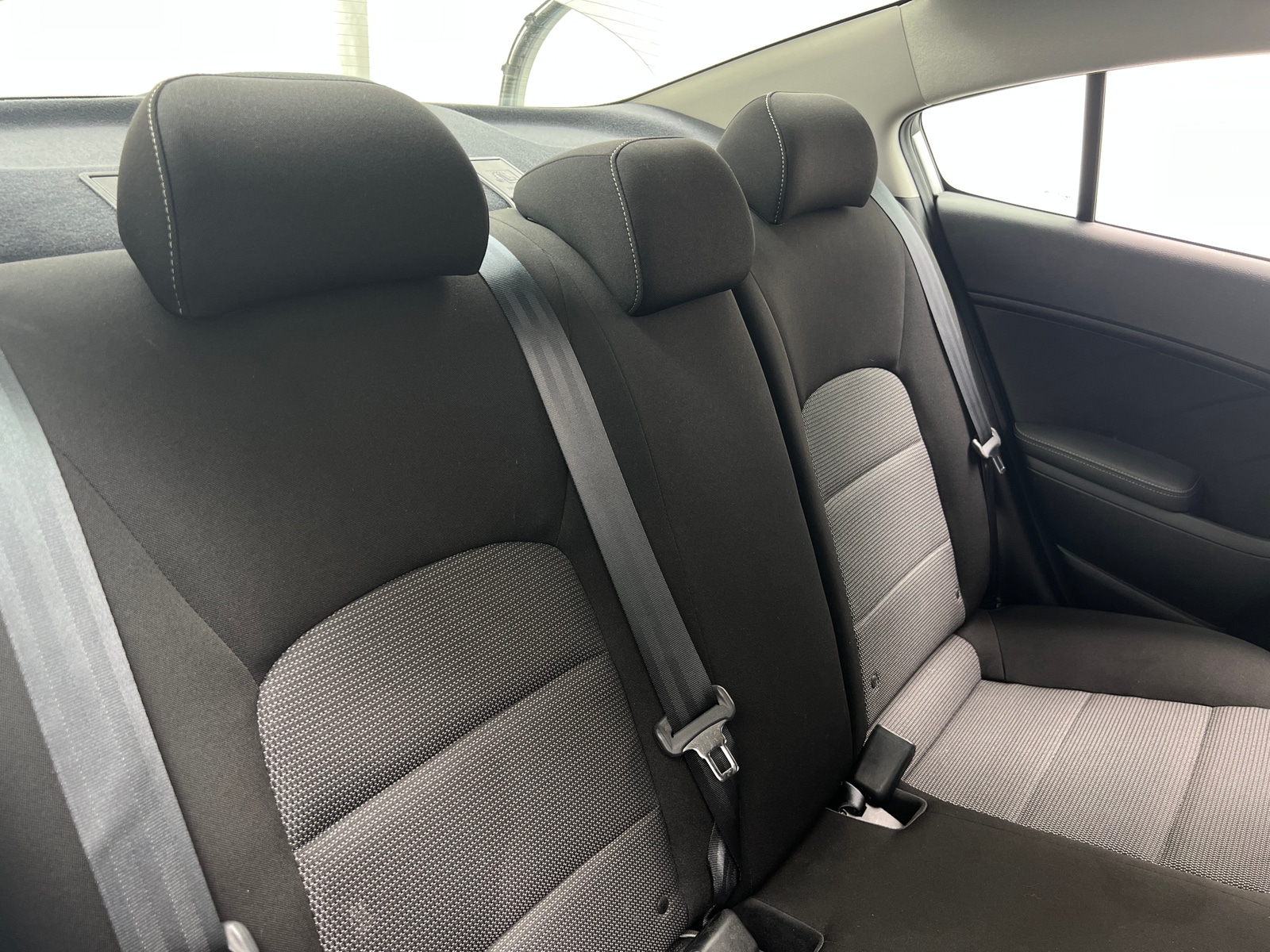 Thumbnail: 2018 Kia Forte - 6