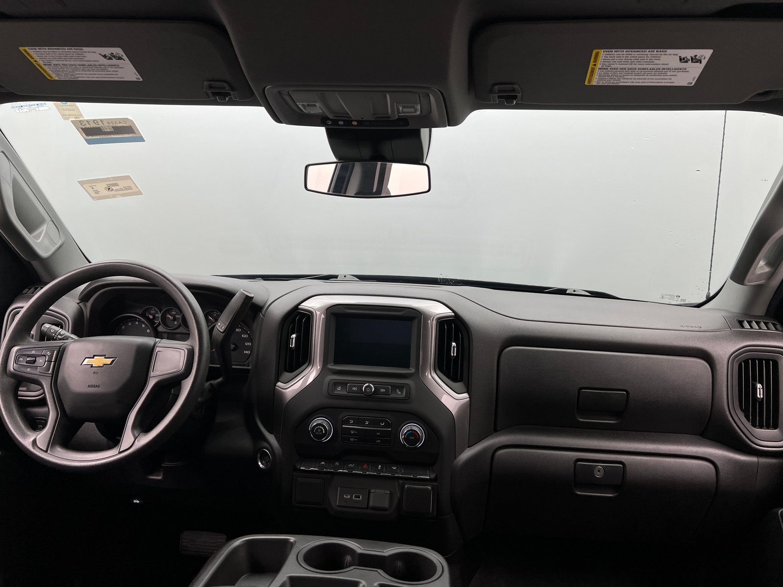 Thumbnail: 2022 Chevrolet Silverado 1500 - 3