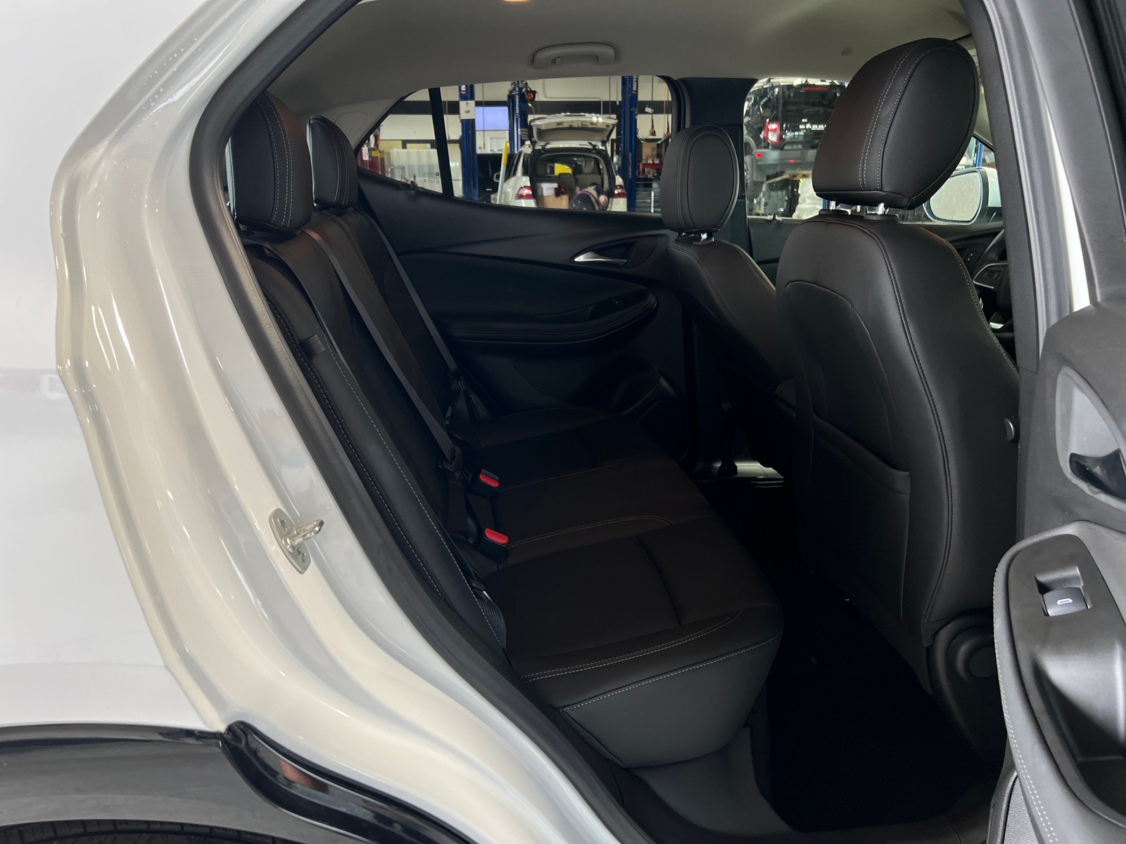 Thumbnail: 2024 Buick Encore GX - 5