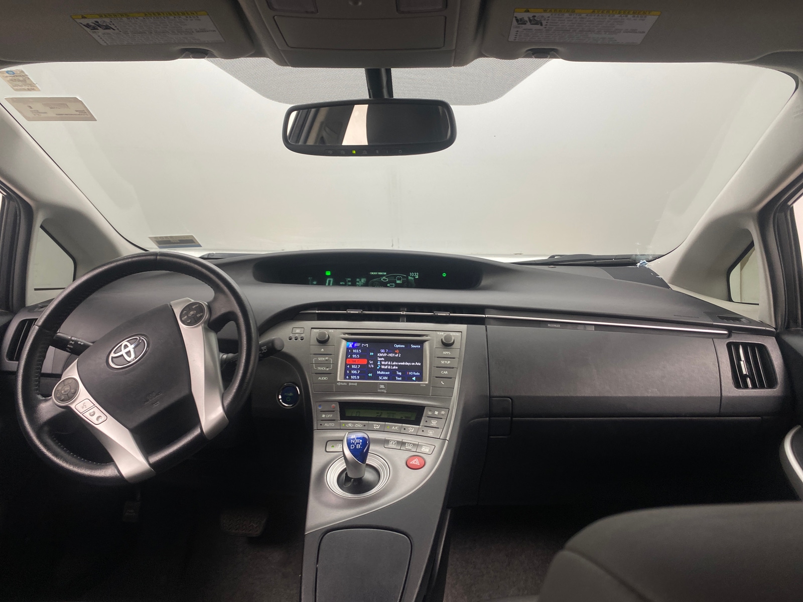 Thumbnail: 2013 Toyota Prius - 2