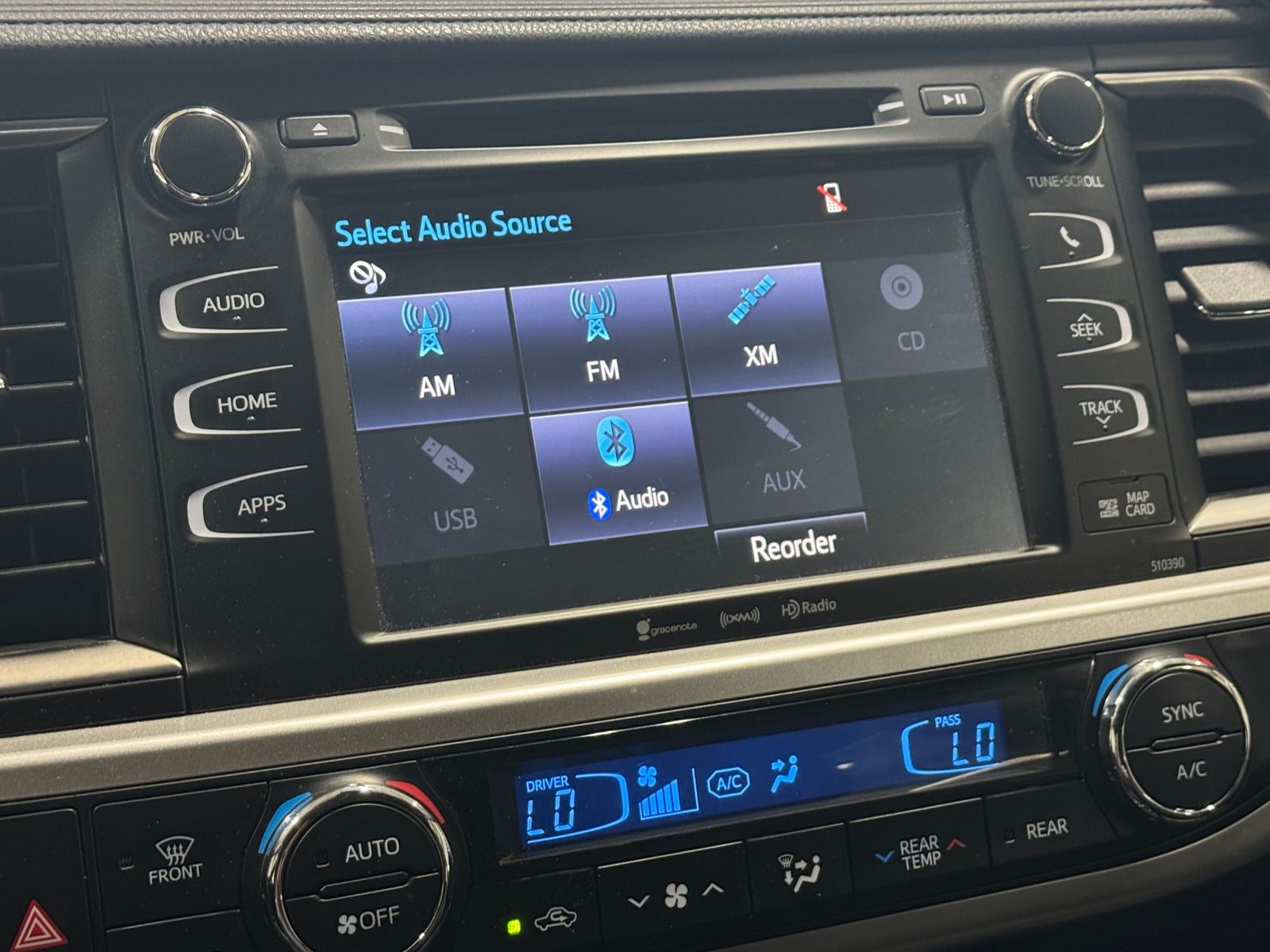 Thumbnail: 2019 Toyota Highlander - 3