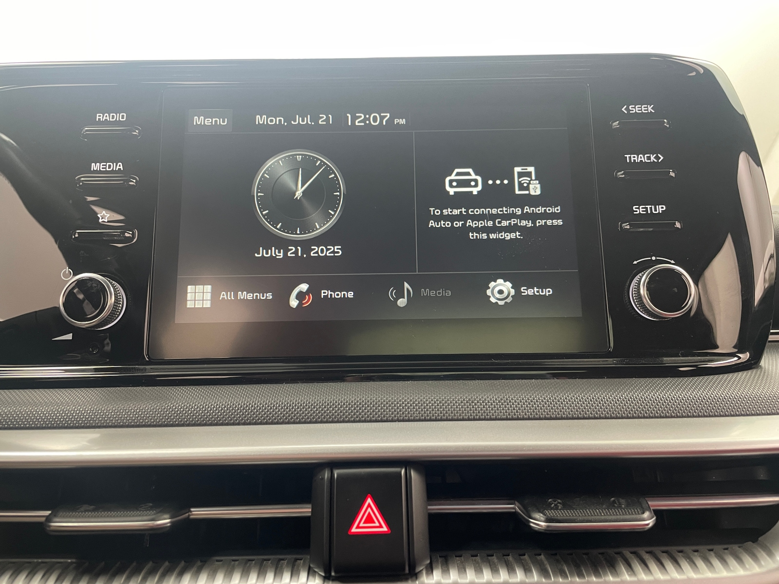 Thumbnail: 2021 Kia K5 - 3