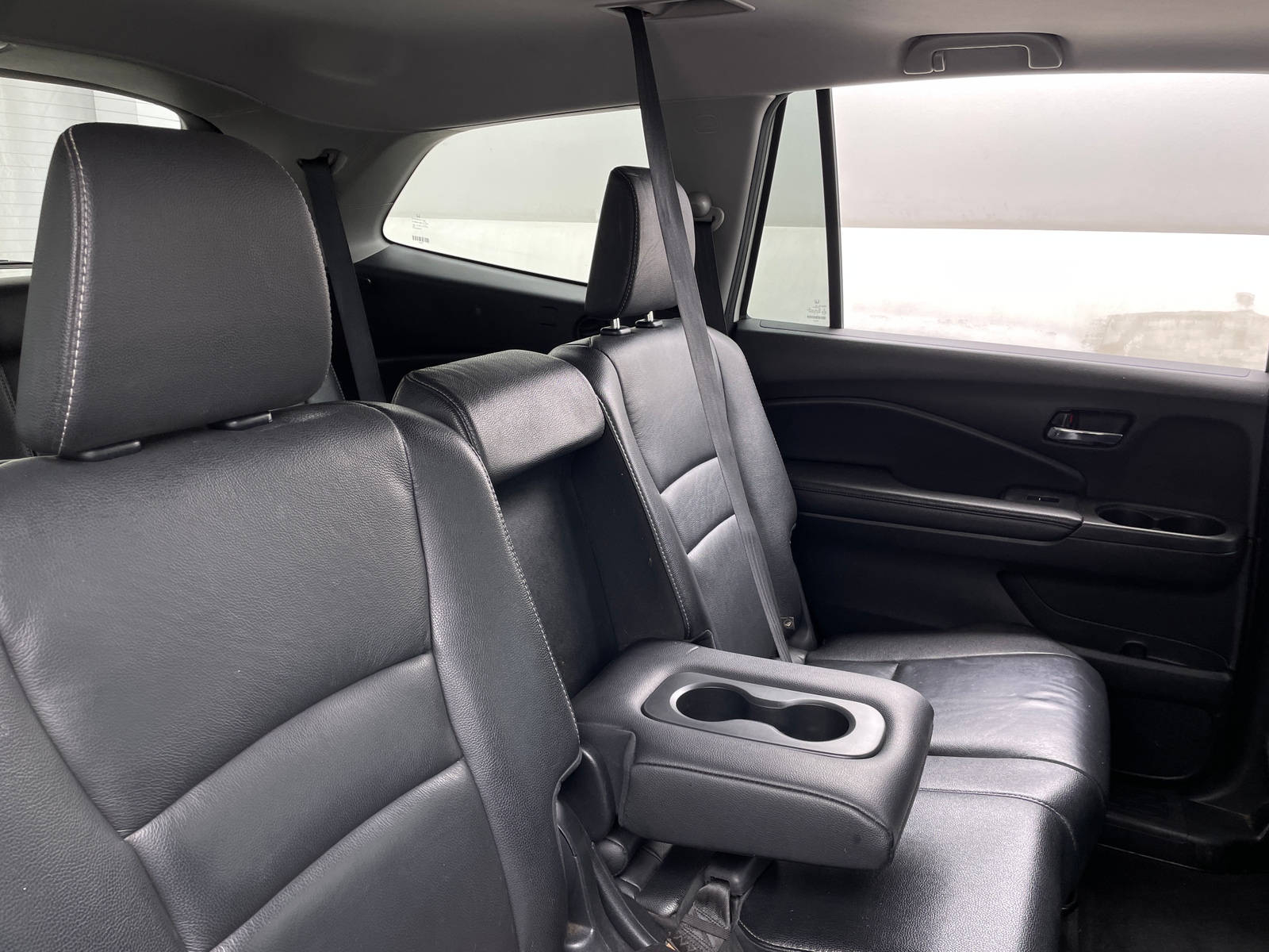 Thumbnail: 2017 Honda Pilot - 5