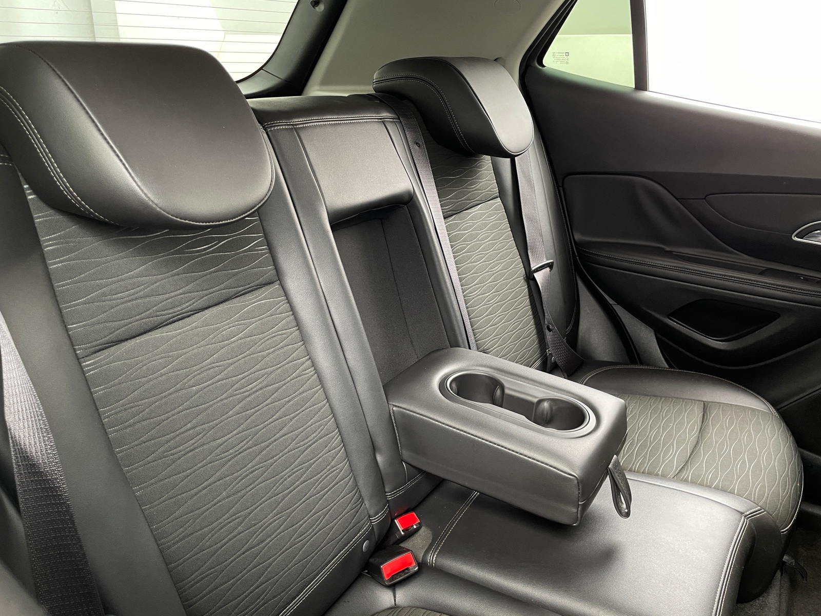 Thumbnail: 2016 Buick Encore - 6