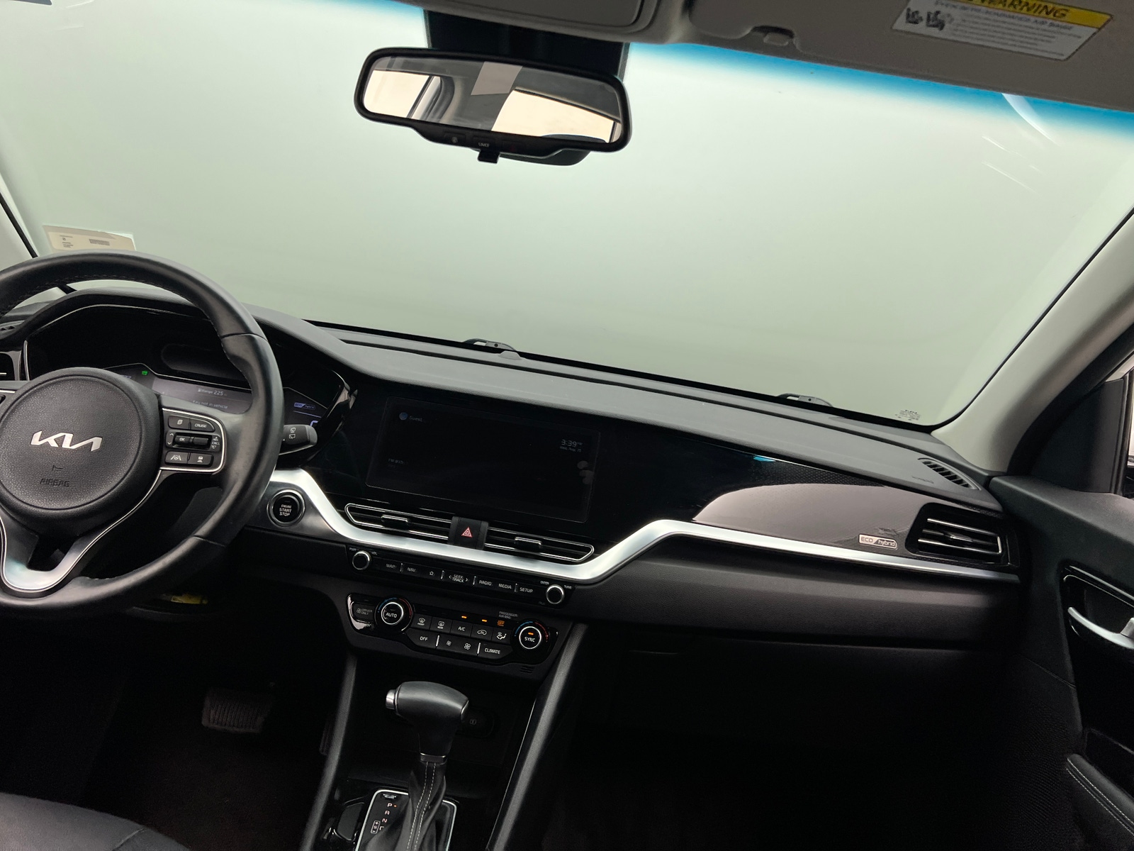 Thumbnail: 2022 Kia Niro - 2