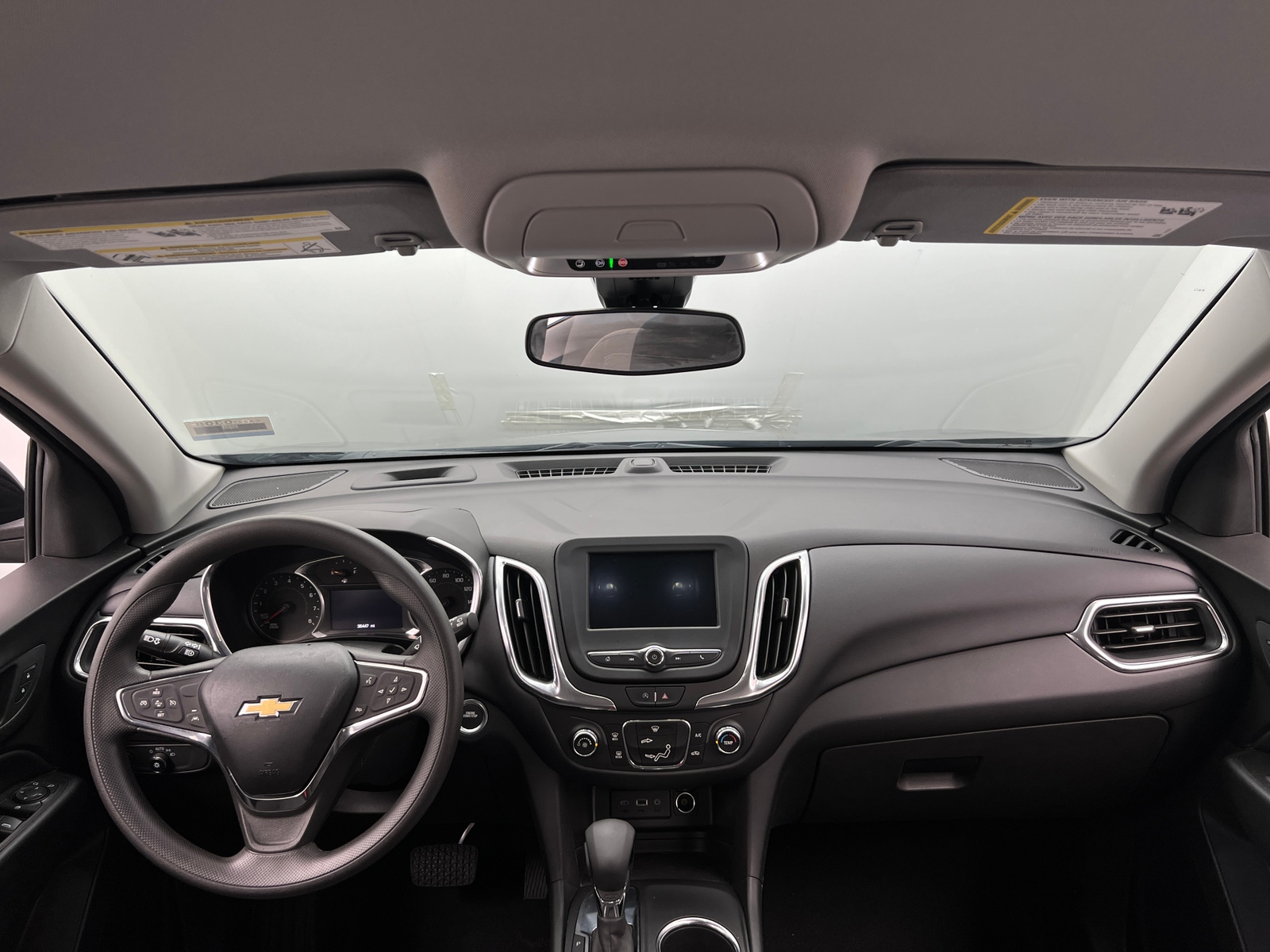 Thumbnail: 2022 Chevrolet Equinox - 3