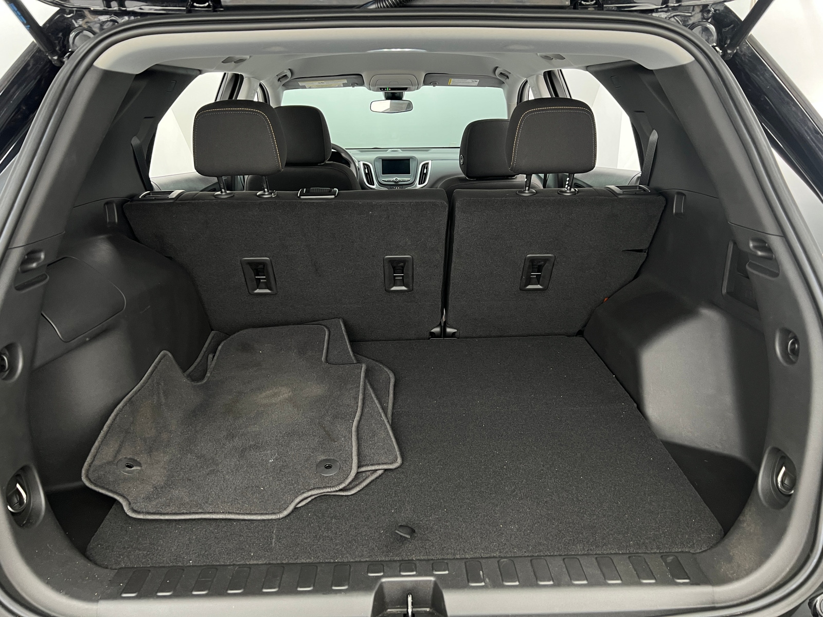 Thumbnail: 2022 Chevrolet Equinox - 7