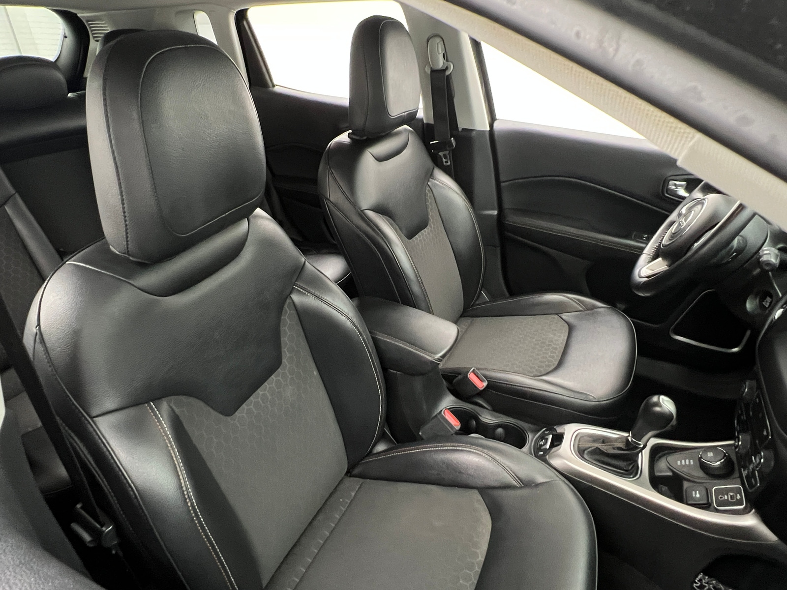 Thumbnail: 2018 Jeep Compass - 2