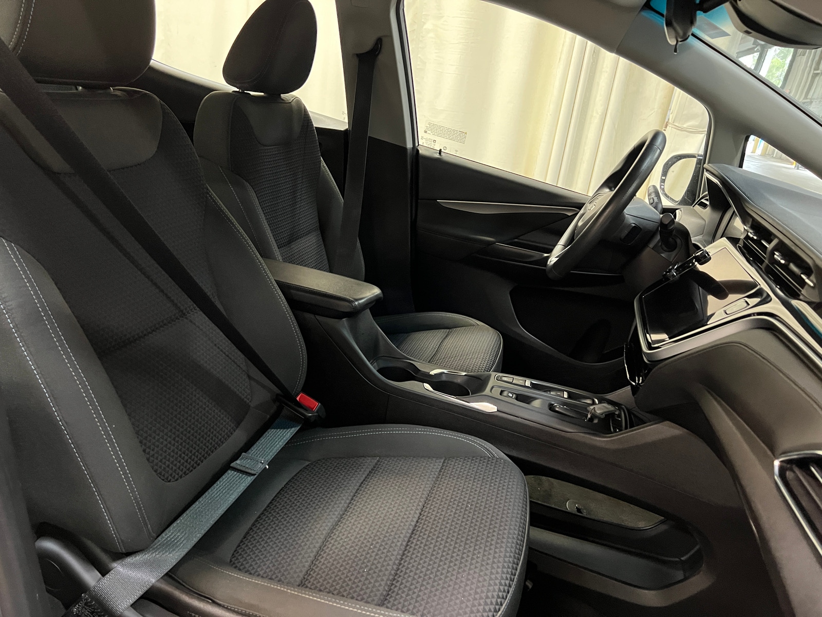 Thumbnail: 2023 Chevrolet Bolt EV - 2