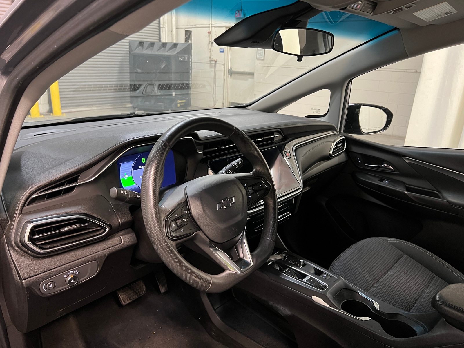Thumbnail: 2023 Chevrolet Bolt EV - 3