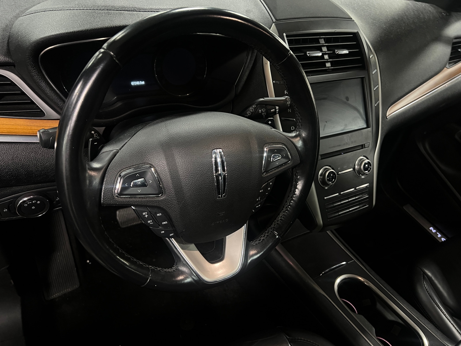 Thumbnail: 2017 Lincoln MKC - 4