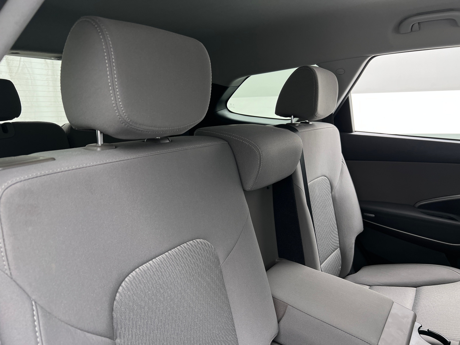Thumbnail: 2018 Hyundai Santa Fe - 6