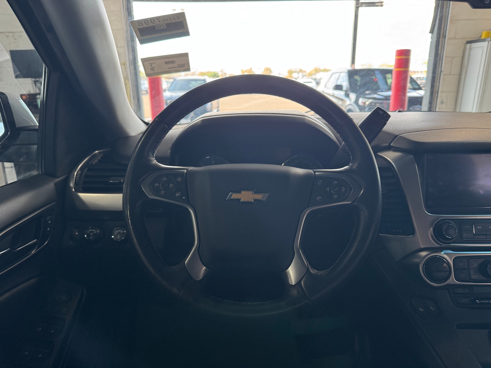 Thumbnail: 2017 Chevrolet Suburban - 4
