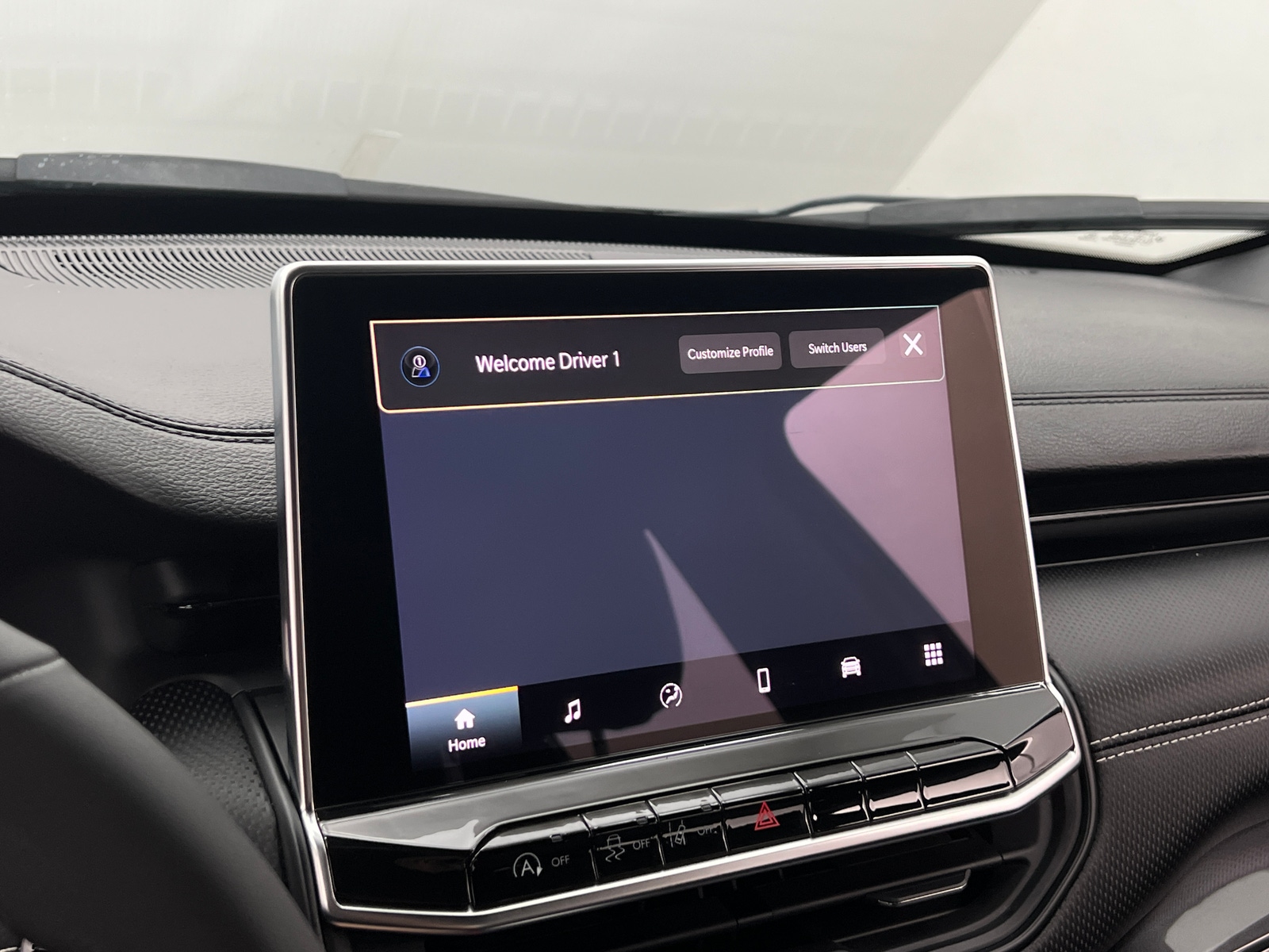 Thumbnail: 2023 Jeep Compass - 4