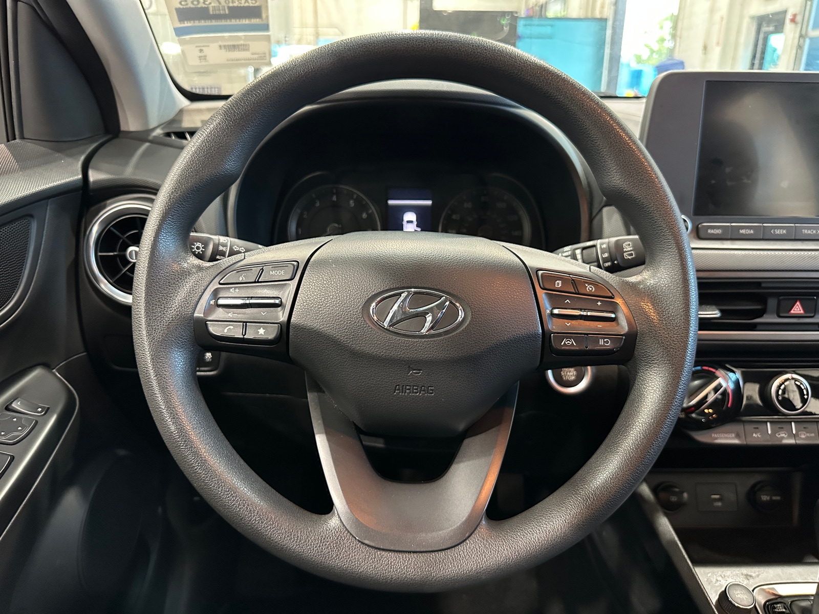 Thumbnail: 2023 Hyundai Kona - 5