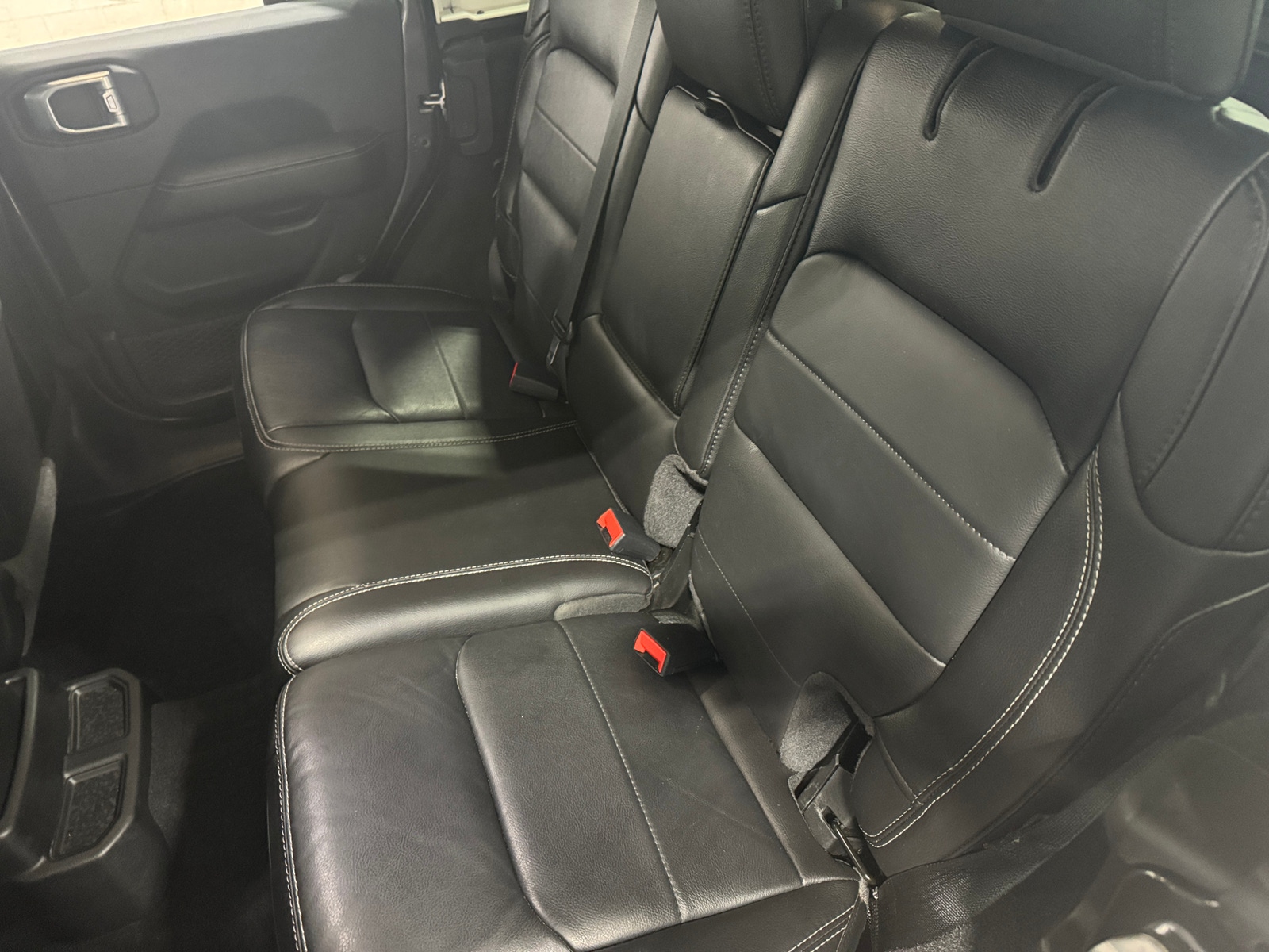 Thumbnail: 2021 Jeep Wrangler - 5