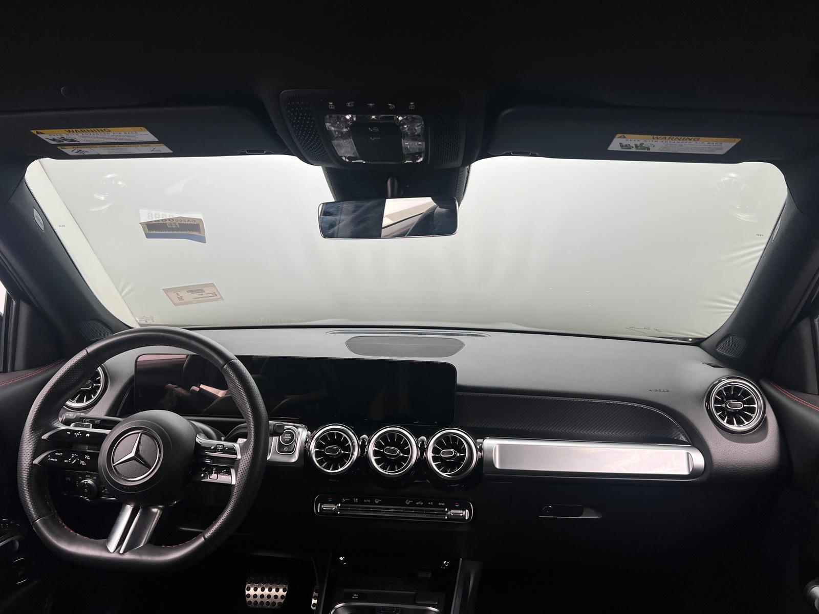 Thumbnail: 2024 Mercedes-Benz GLB - 2
