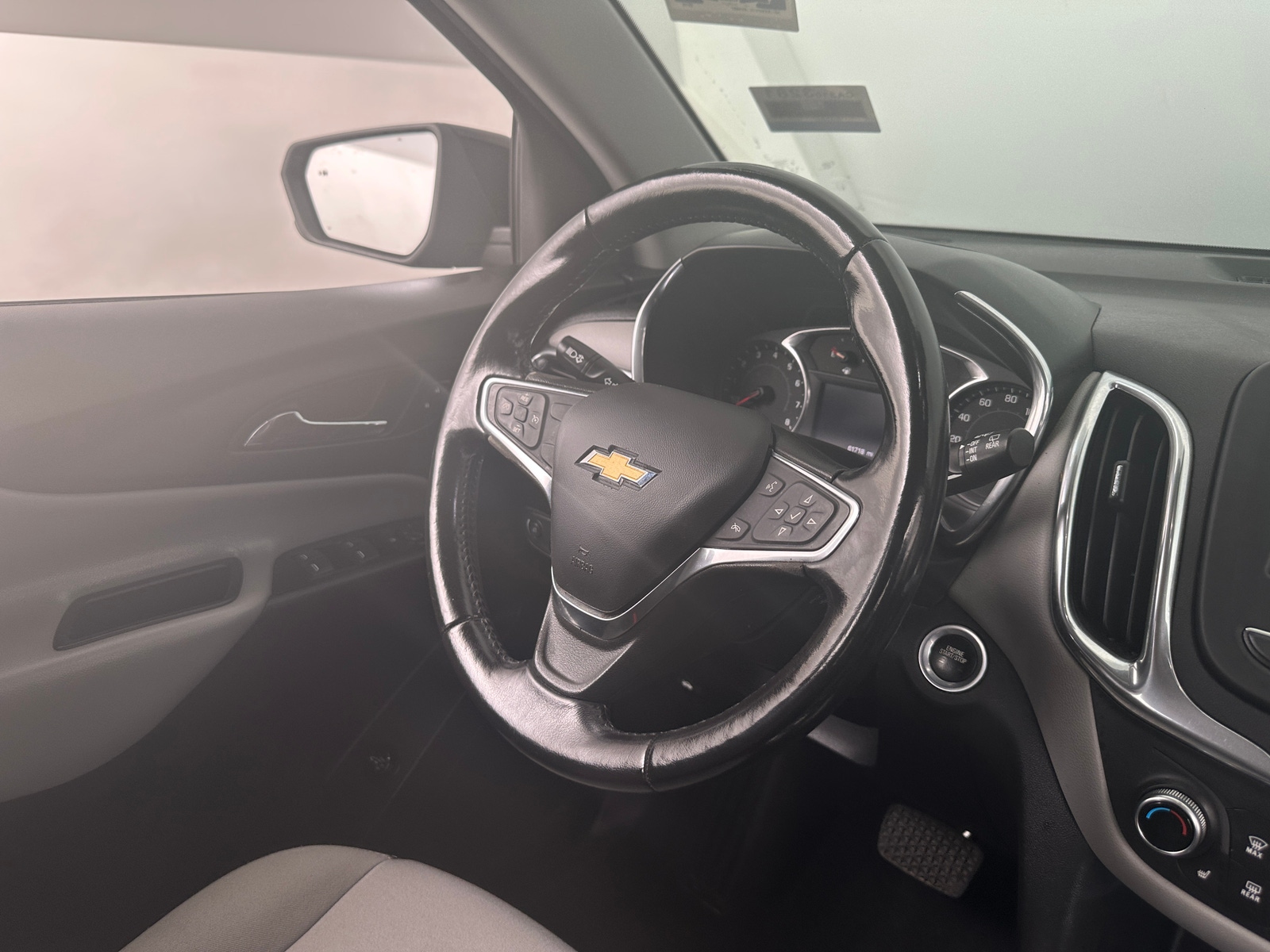 Thumbnail: 2019 Chevrolet Equinox - 5