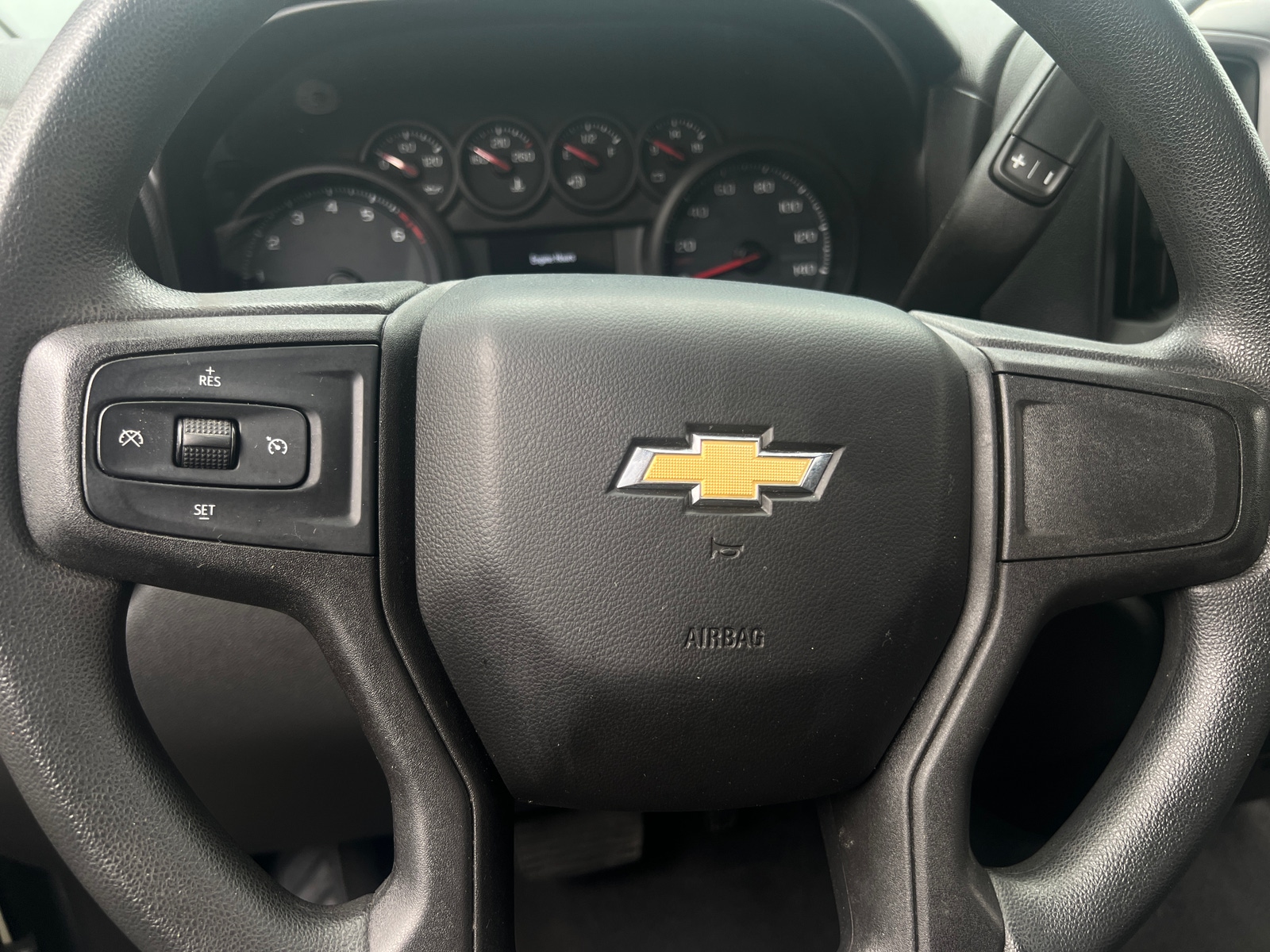 Thumbnail: 2019 Chevrolet Silverado 1500 - 5