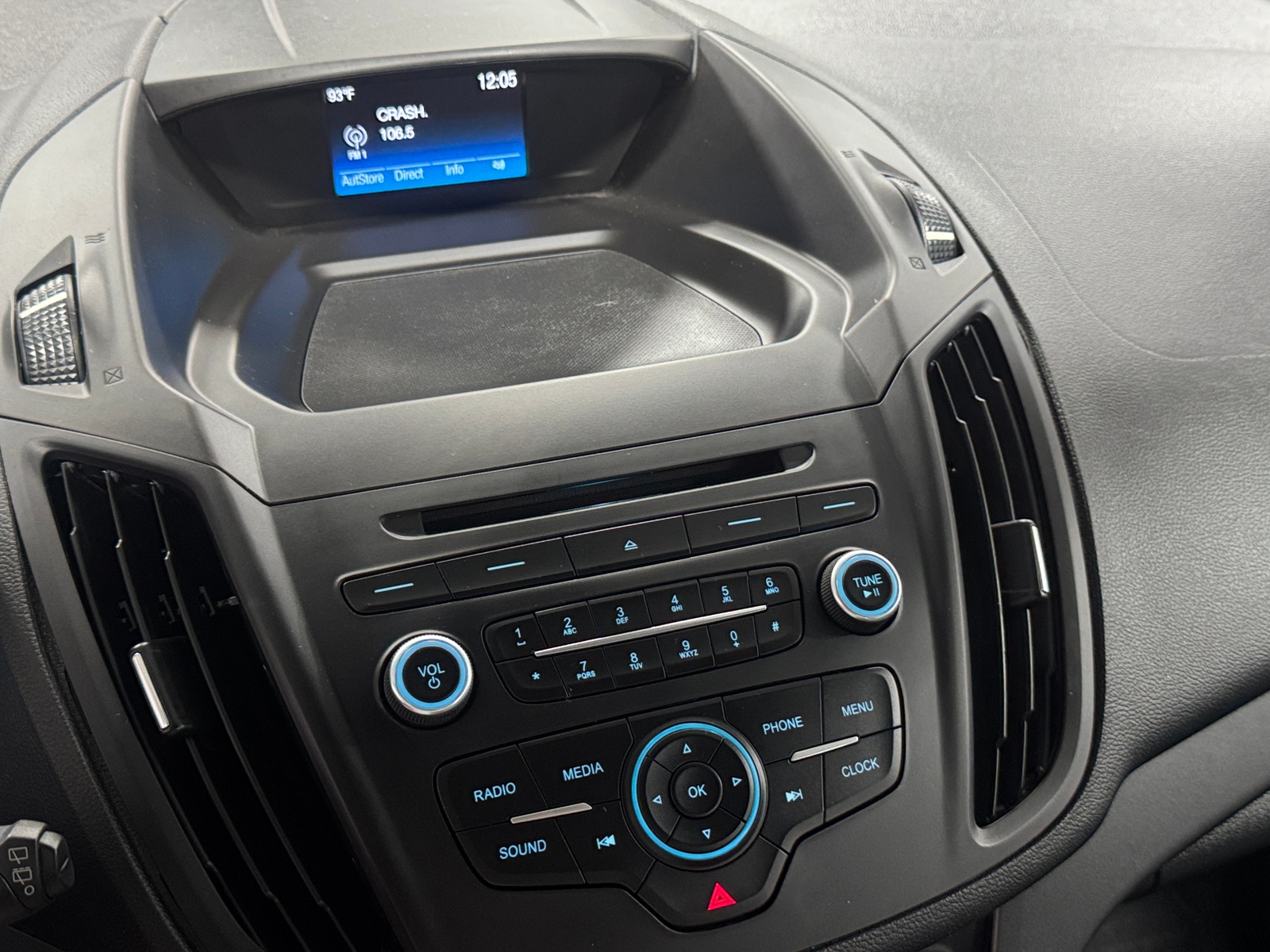 Thumbnail: 2018 Ford Escape - 4