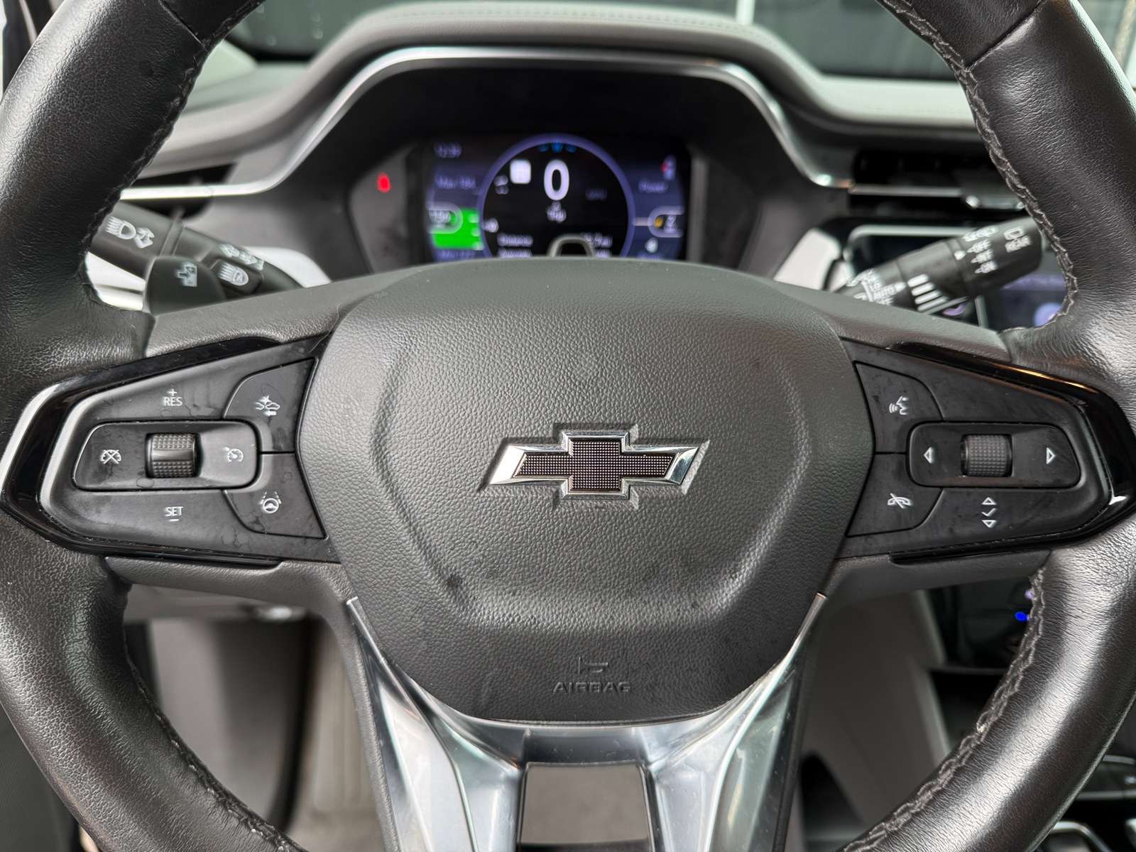 Thumbnail: 2022 Chevrolet Bolt EUV - 4