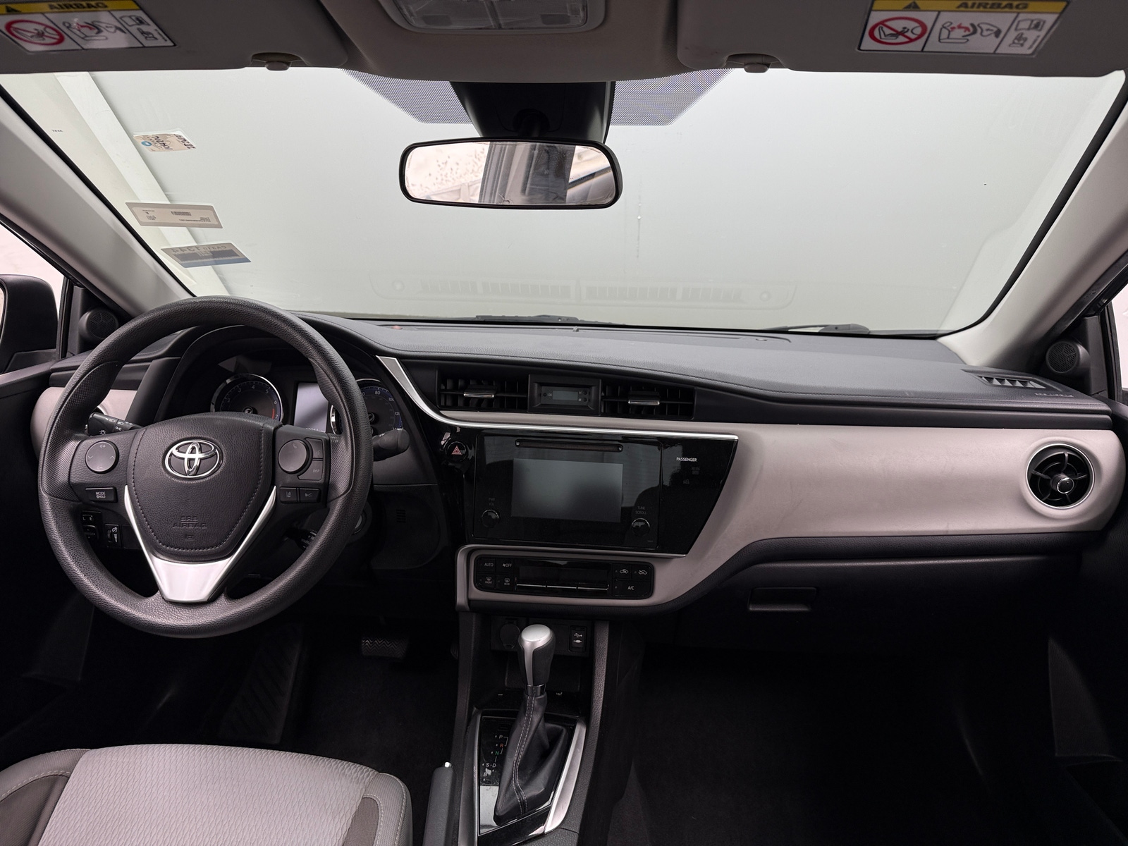 Thumbnail: 2017 Toyota Corolla - 3