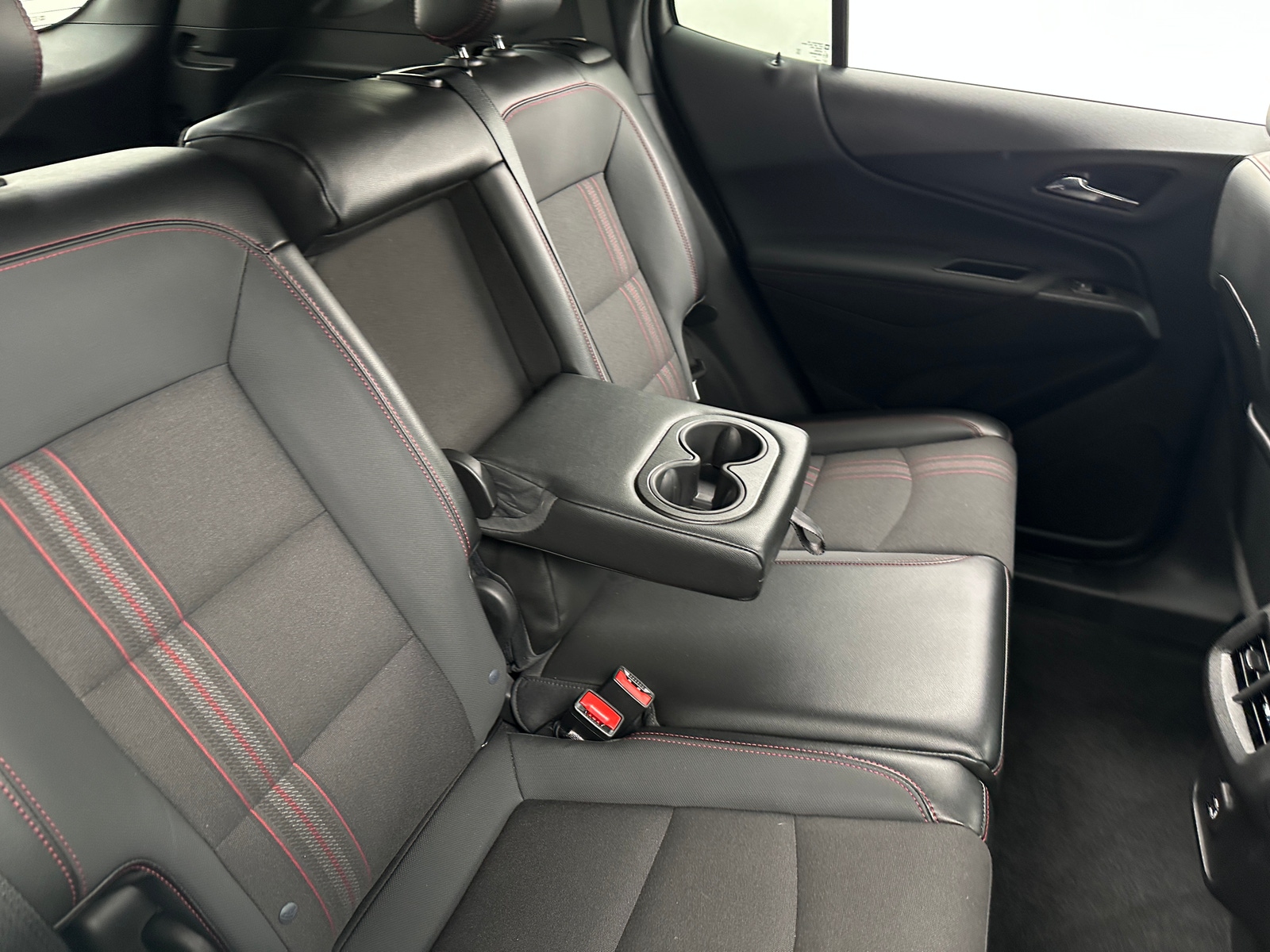 Thumbnail: 2023 Chevrolet Equinox - 6
