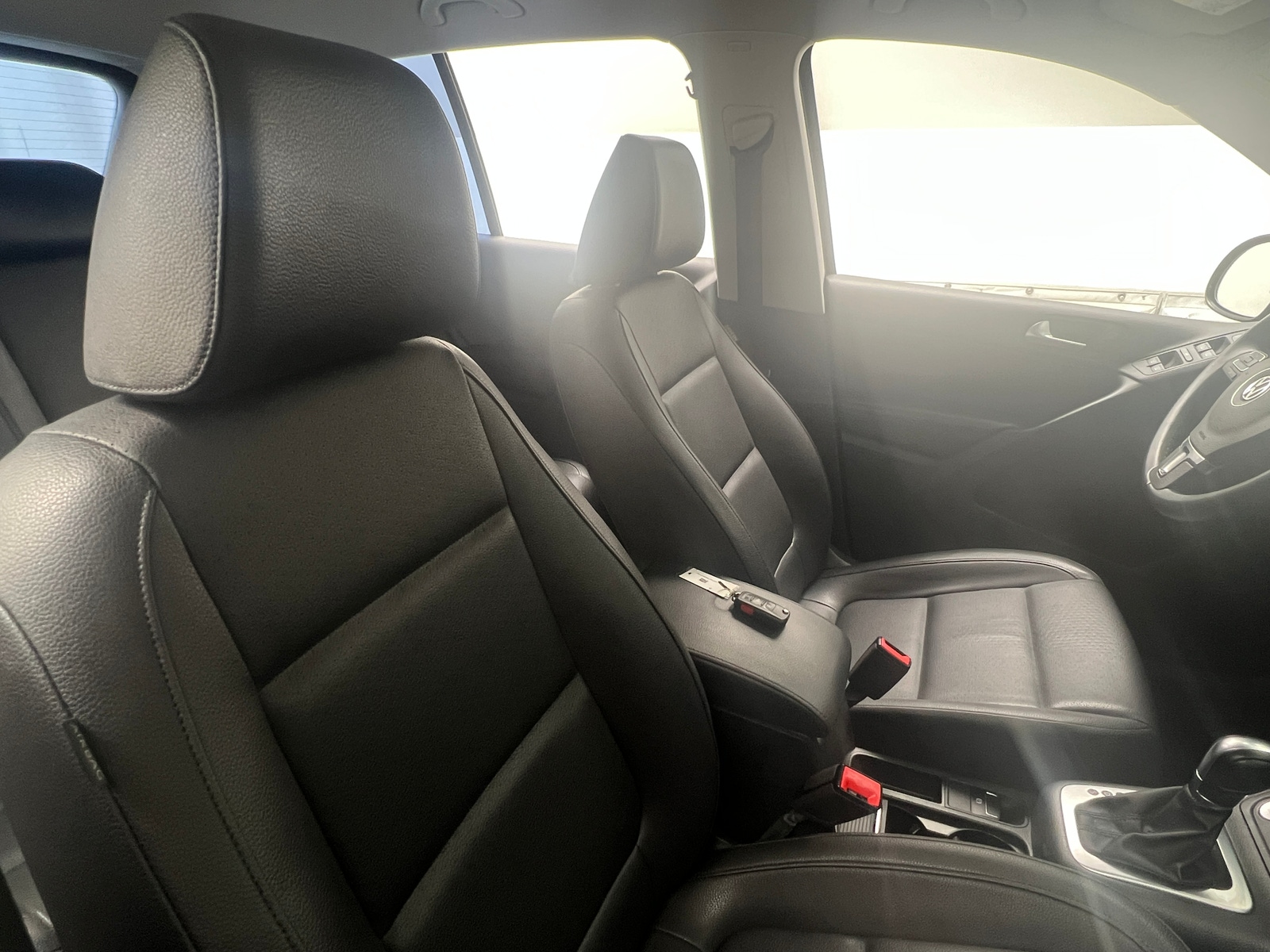 Thumbnail: 2017 Volkswagen Tiguan - 2