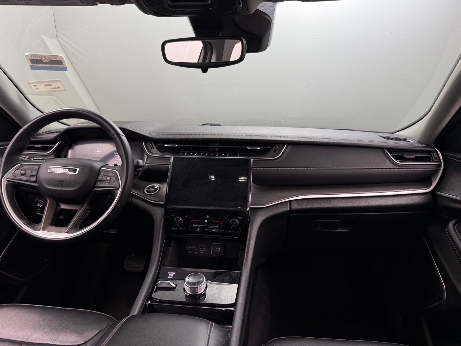 Thumbnail: 2022 Jeep Grand Cherokee L - 2