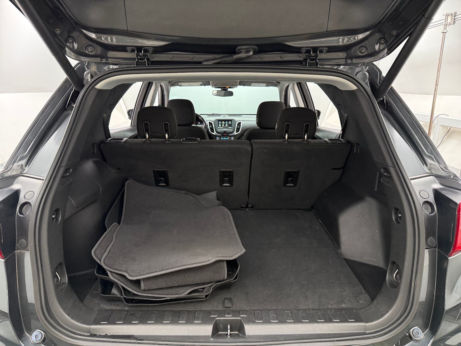 Thumbnail: 2019 Chevrolet Equinox - 7