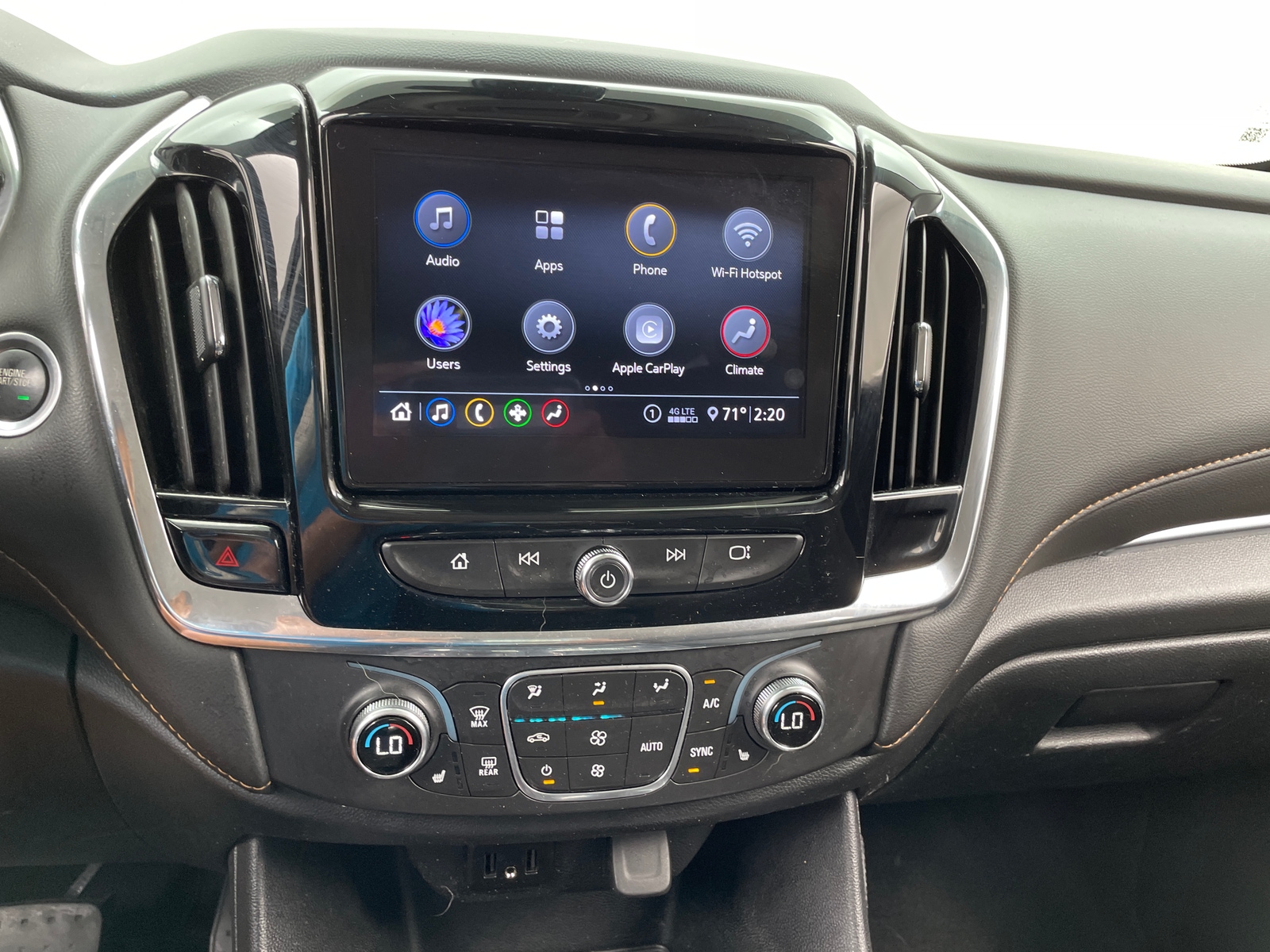 Thumbnail: 2020 Chevrolet Traverse - 4