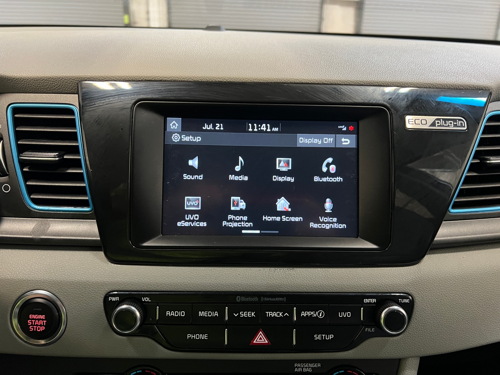 Thumbnail: 2019 Kia Niro - 4