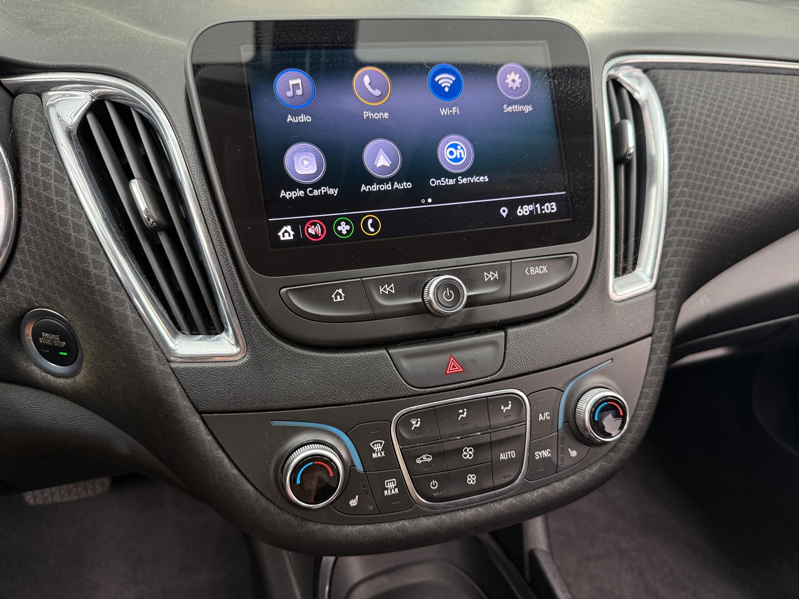 Thumbnail: 2019 Chevrolet Malibu - 4