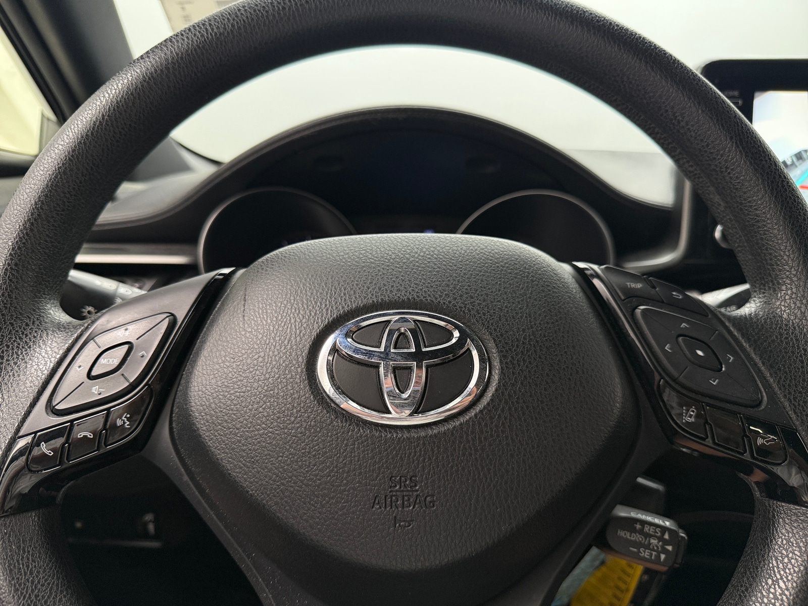 Thumbnail: 2019 Toyota C-HR - 5