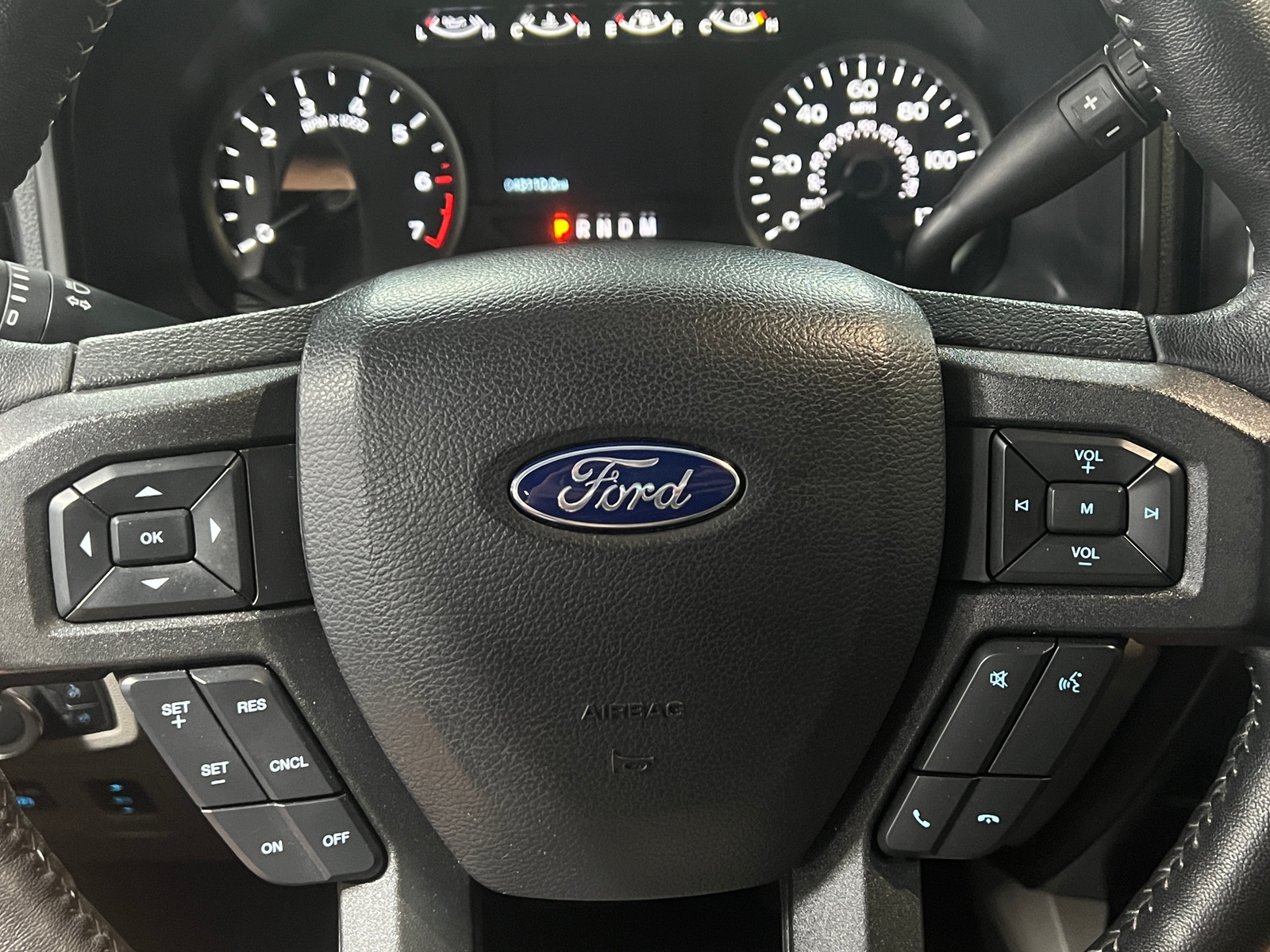 Thumbnail: 2020 Ford Econoline - 5